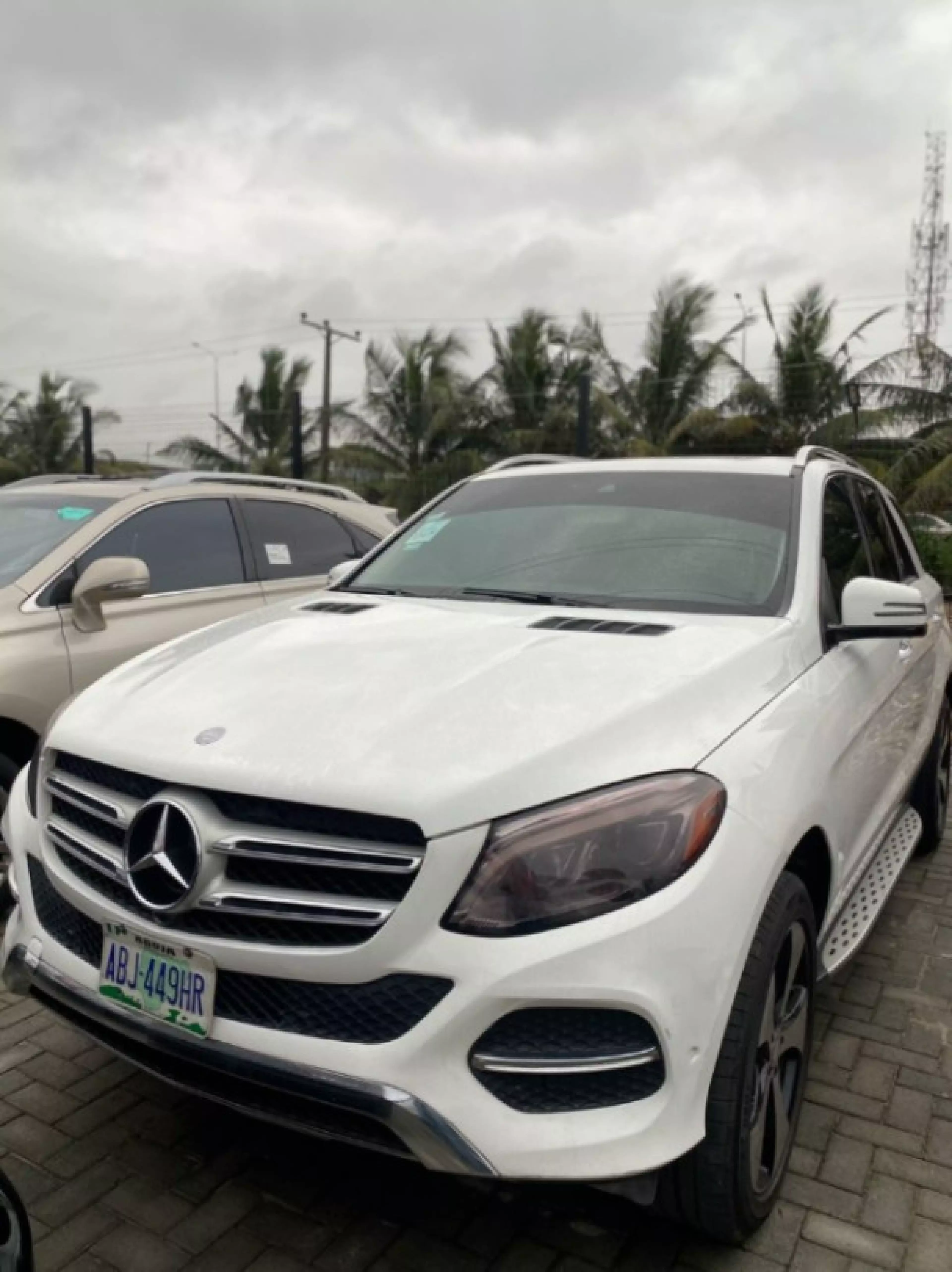 Mercedes-Benz GLE 350 - 2016