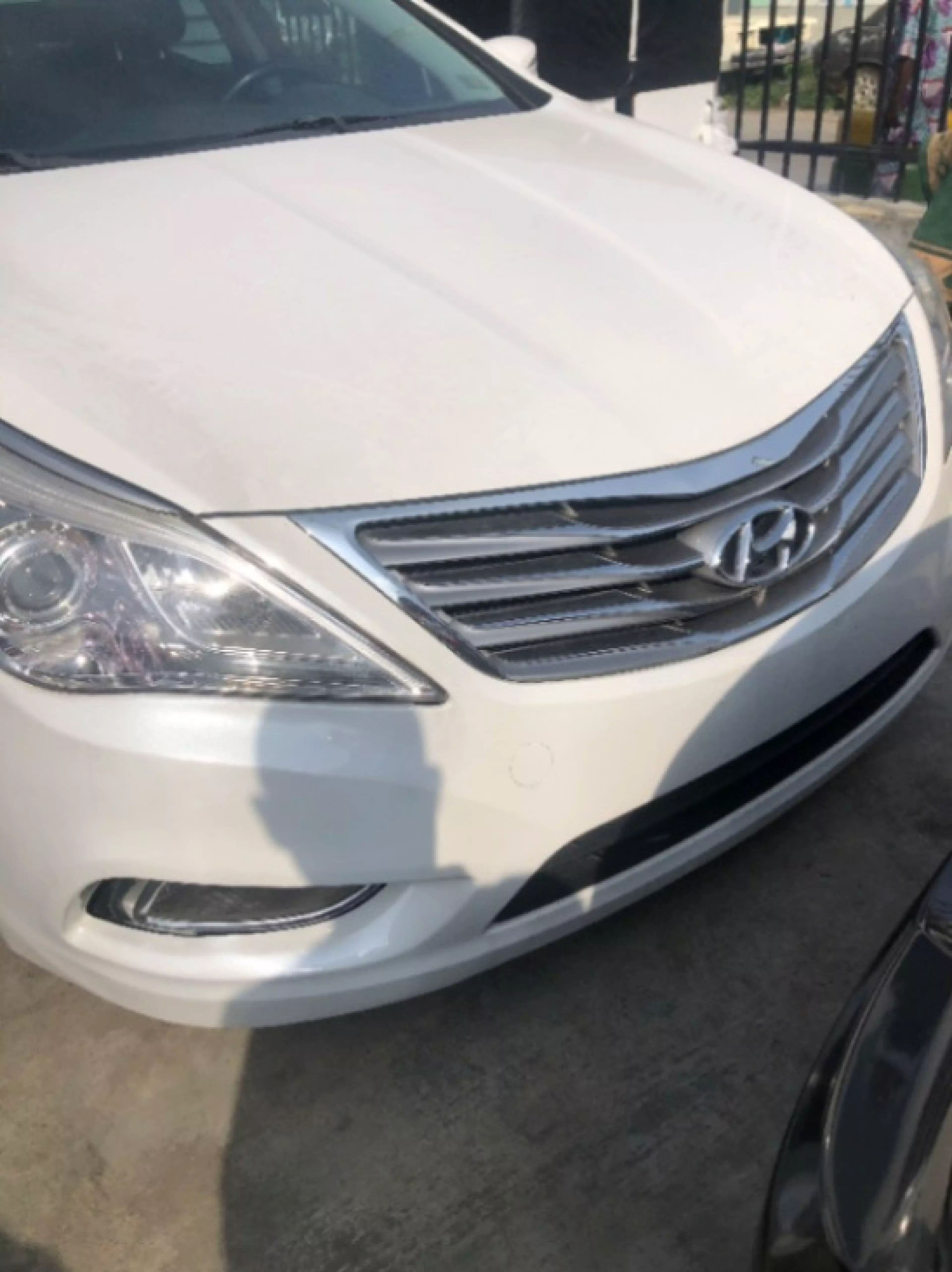 Hyundai Azera - 2012