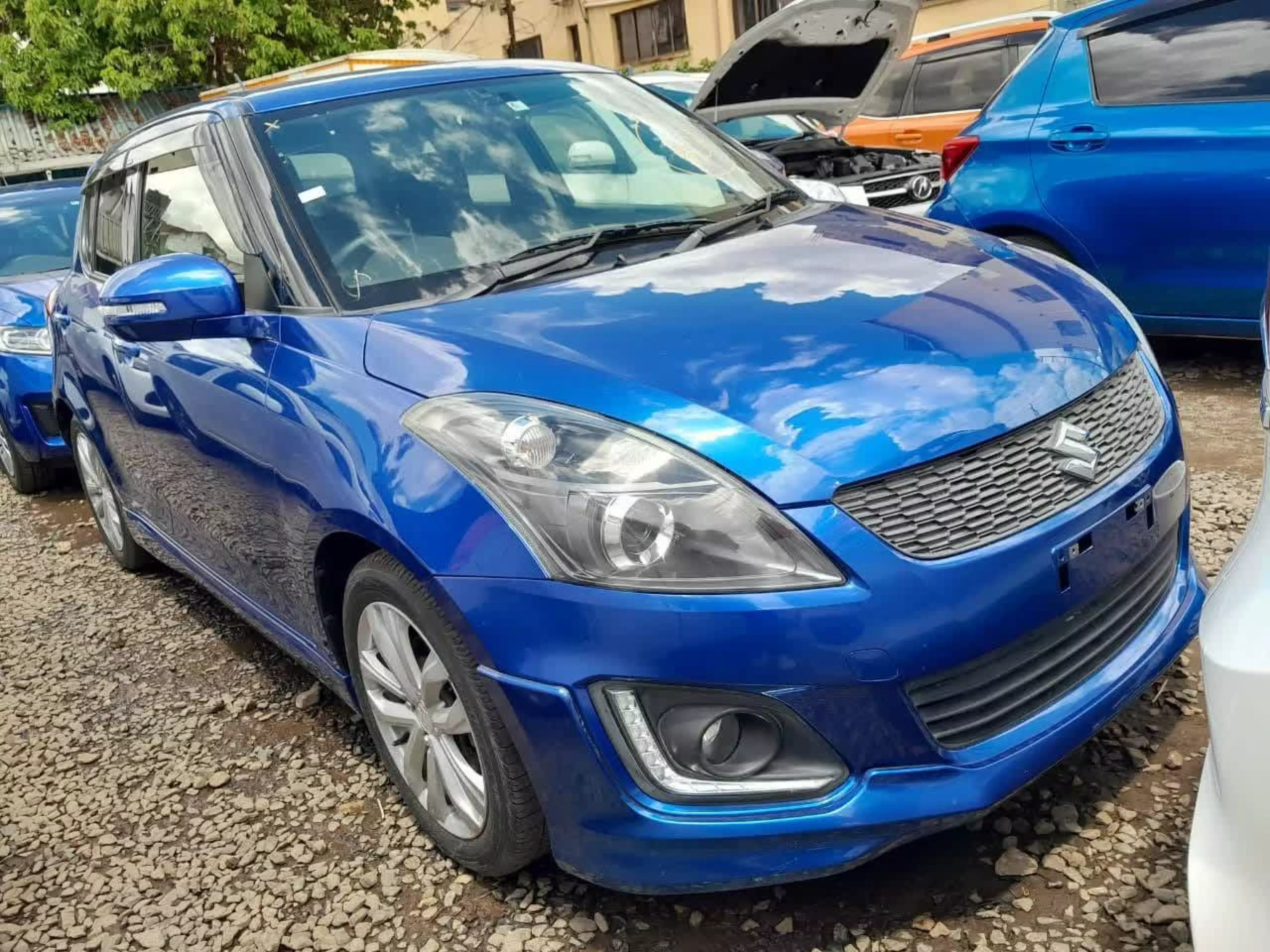 SUZUKI Swift RS - 2015