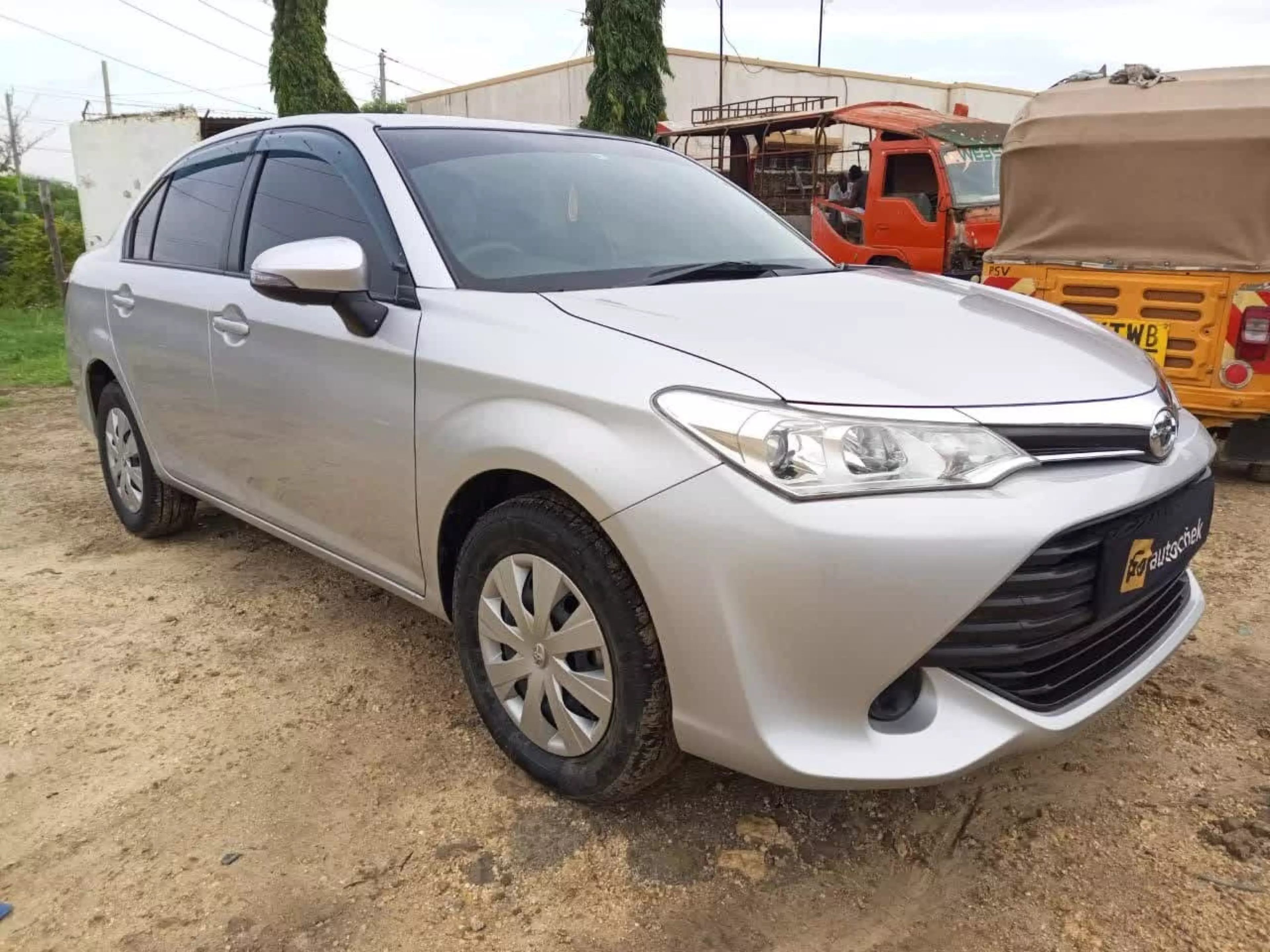 Toyota Axio  - 2016