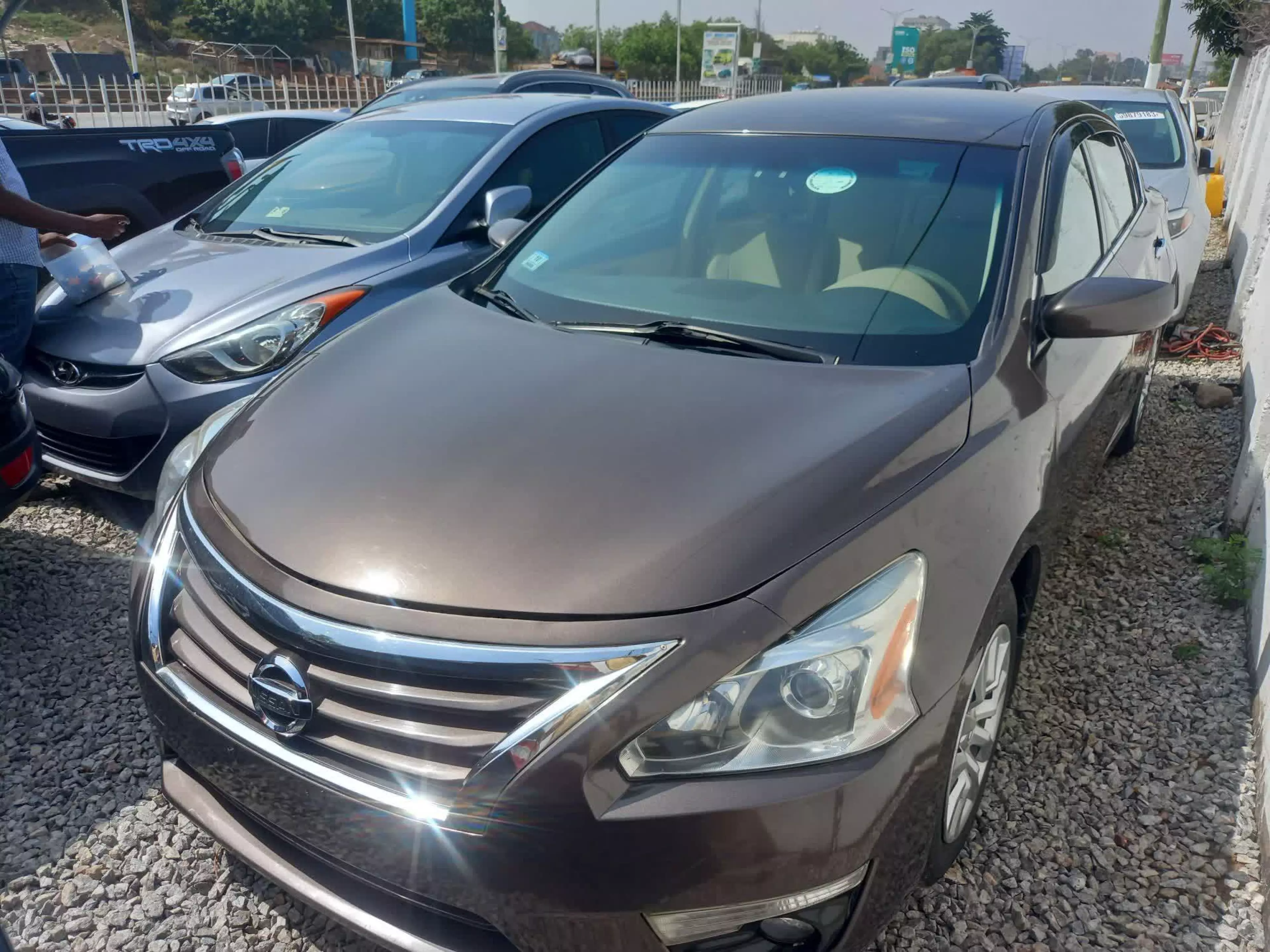 Nissan Altima - 2014