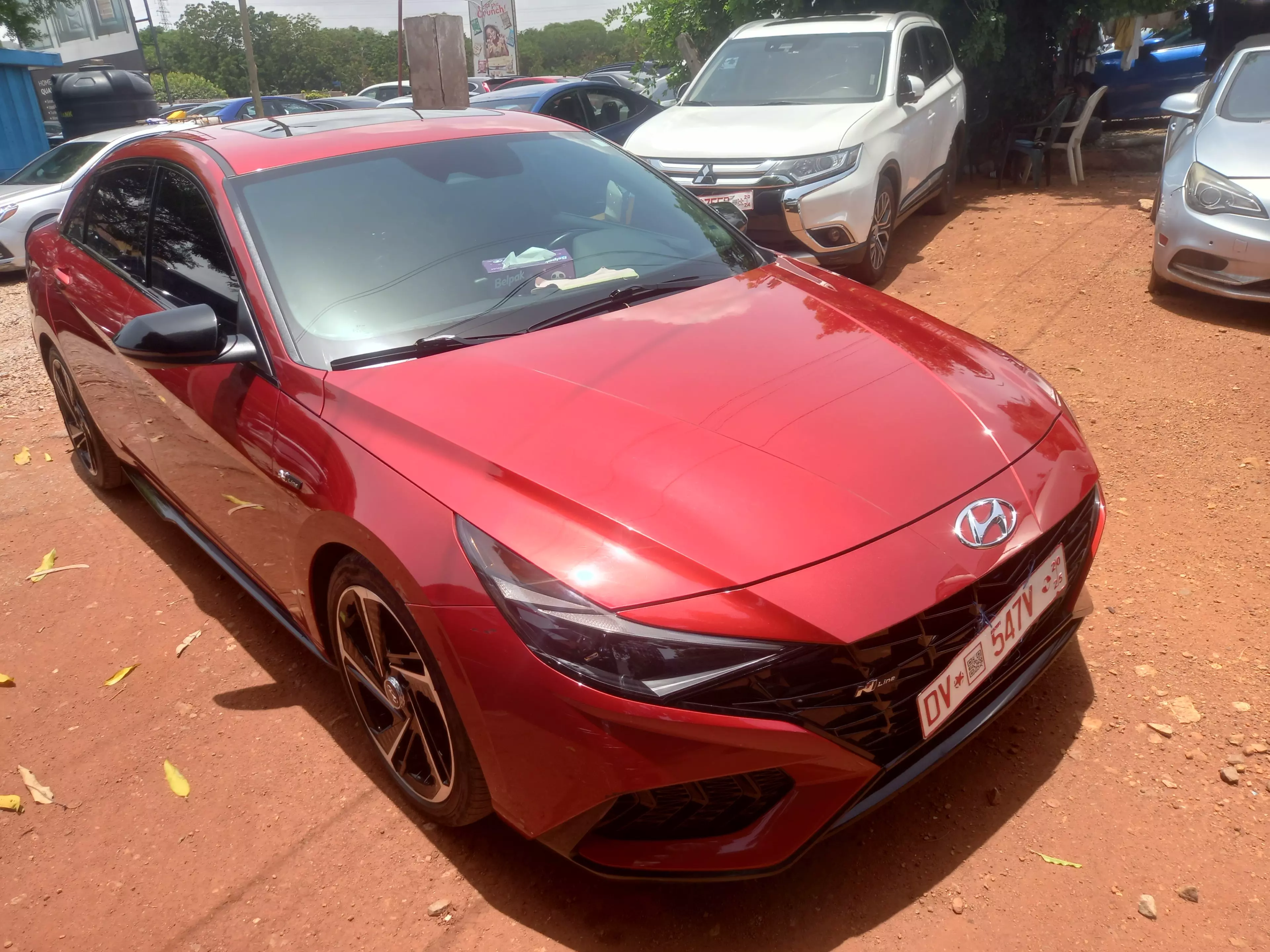 Hyundai Elantra   - 2021