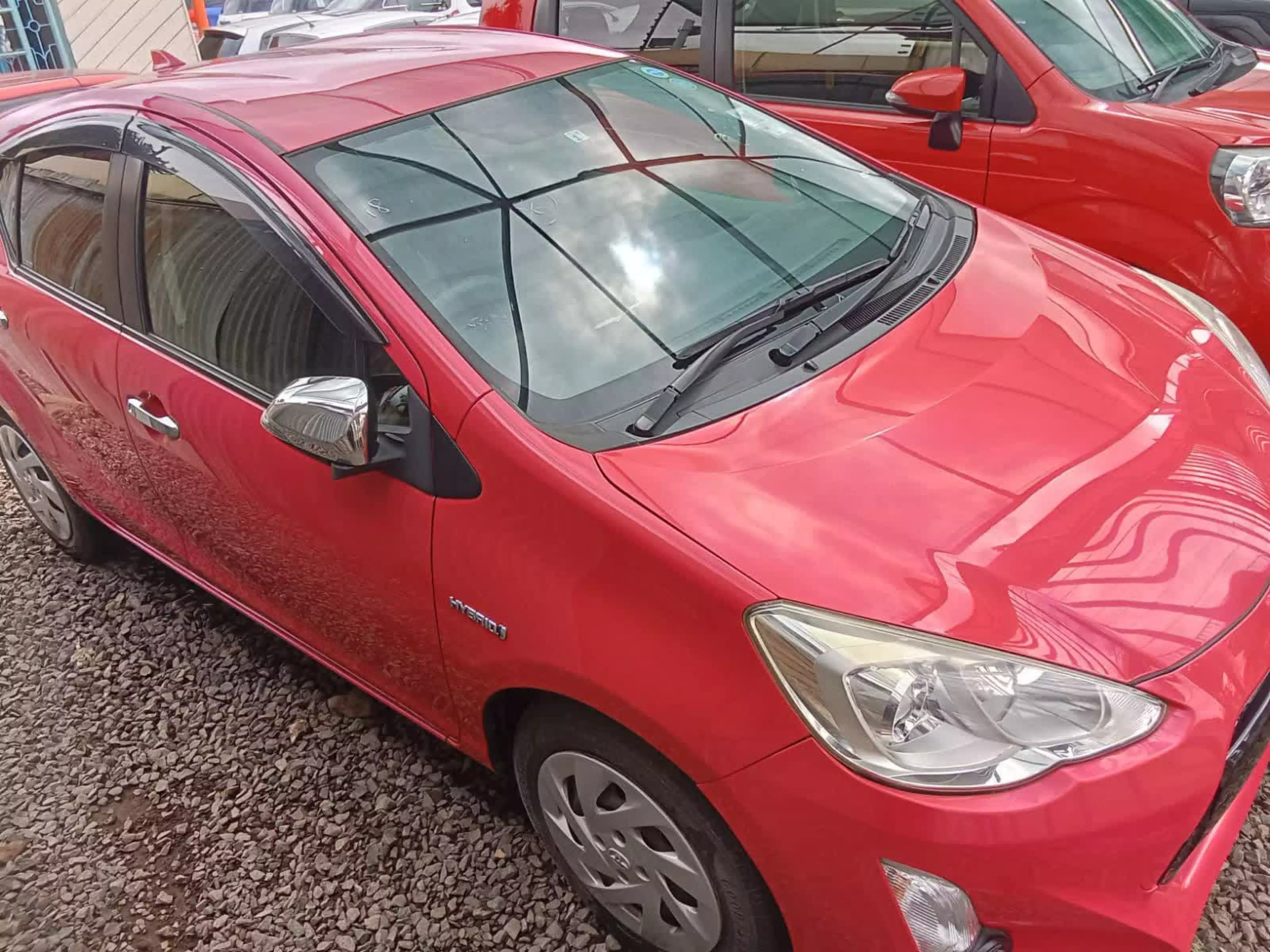 Toyota Aqua Hybrid - 2014