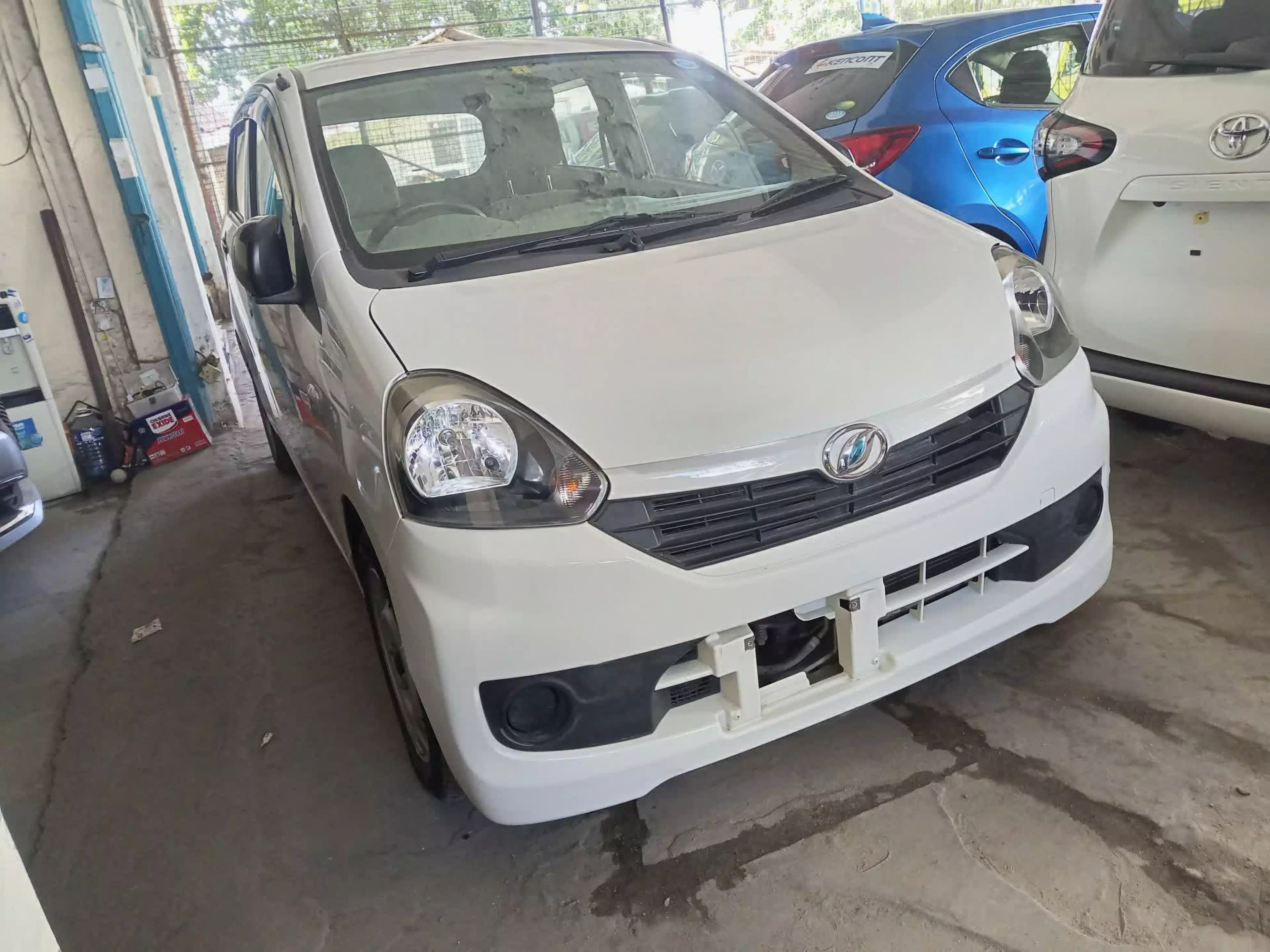 Daihatsu Mira  - 2016