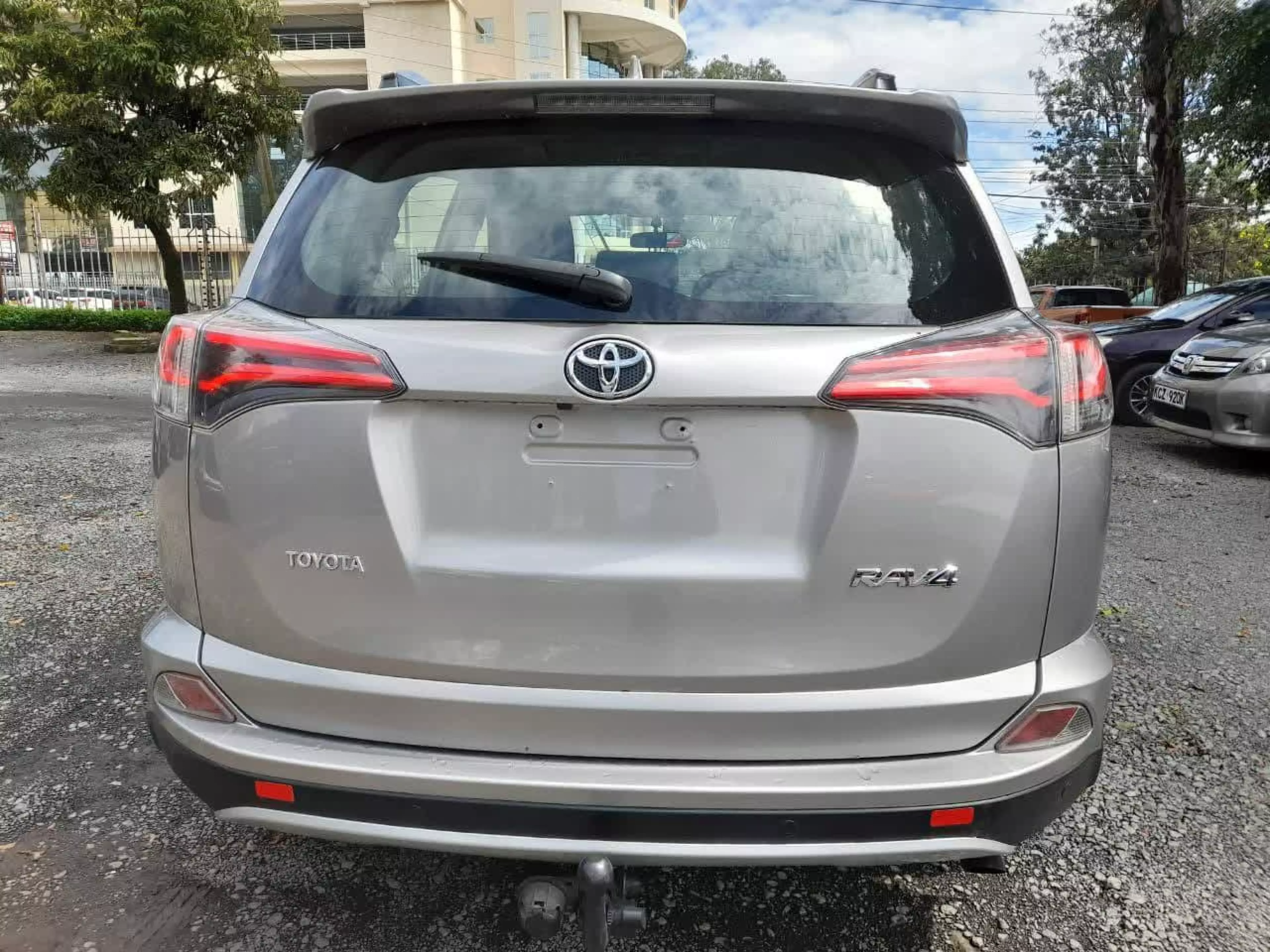 Toyota RAV 4   - 2017