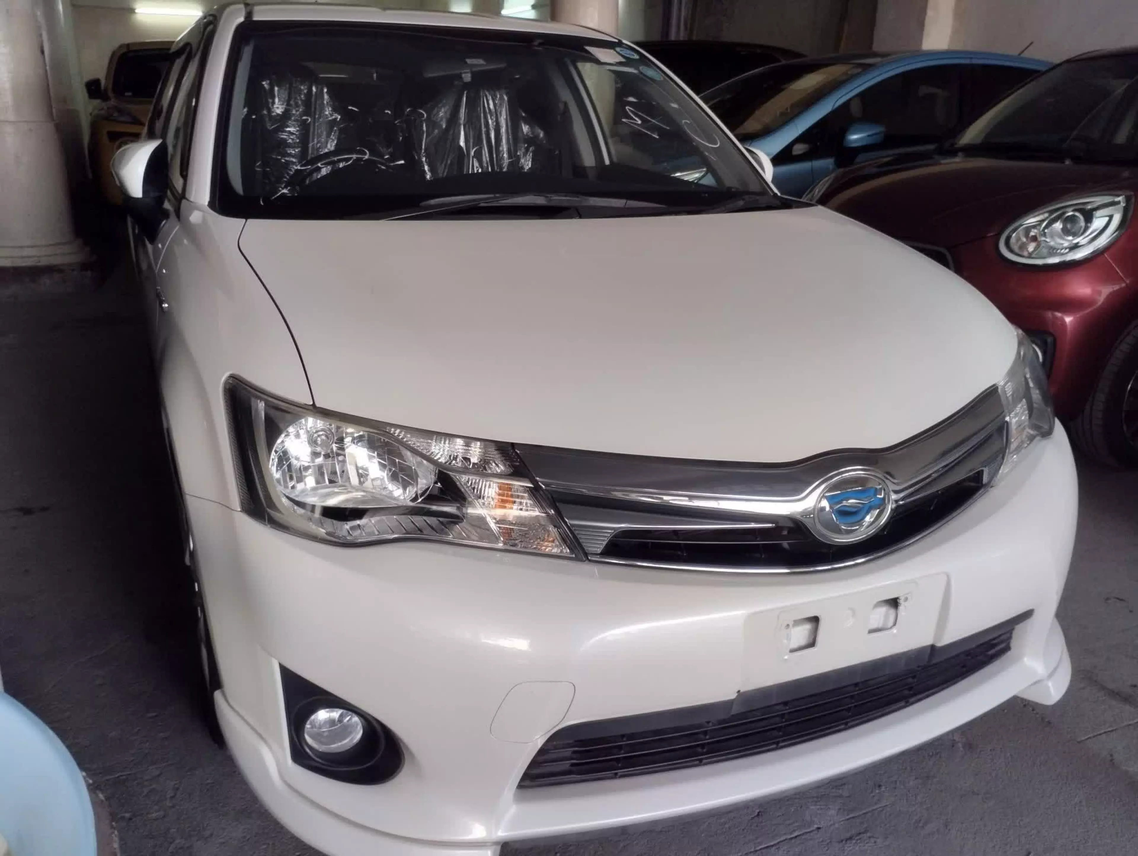 Toyota Fielder hybrid  - 2016