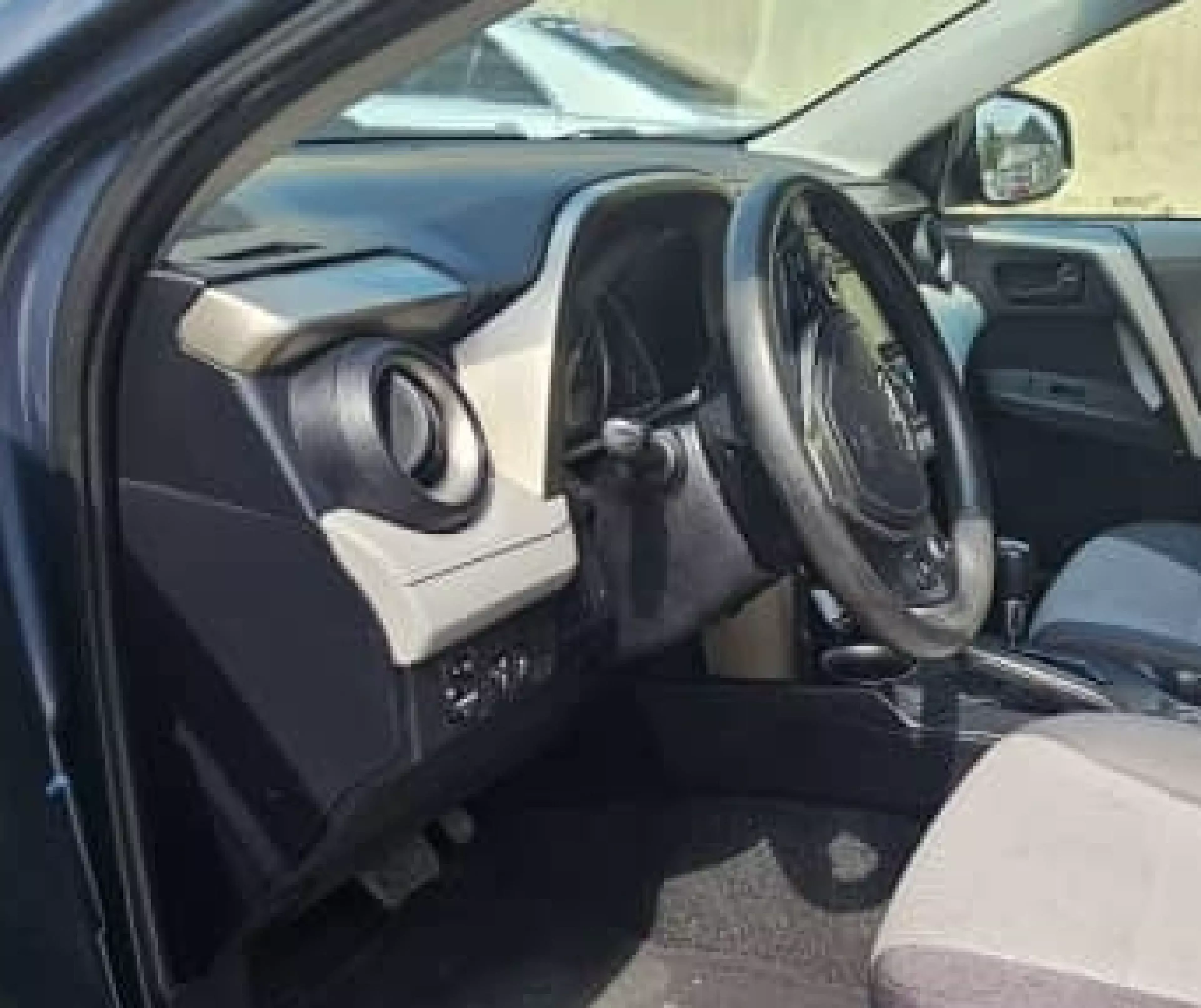 Toyota RAV 4   - 2013