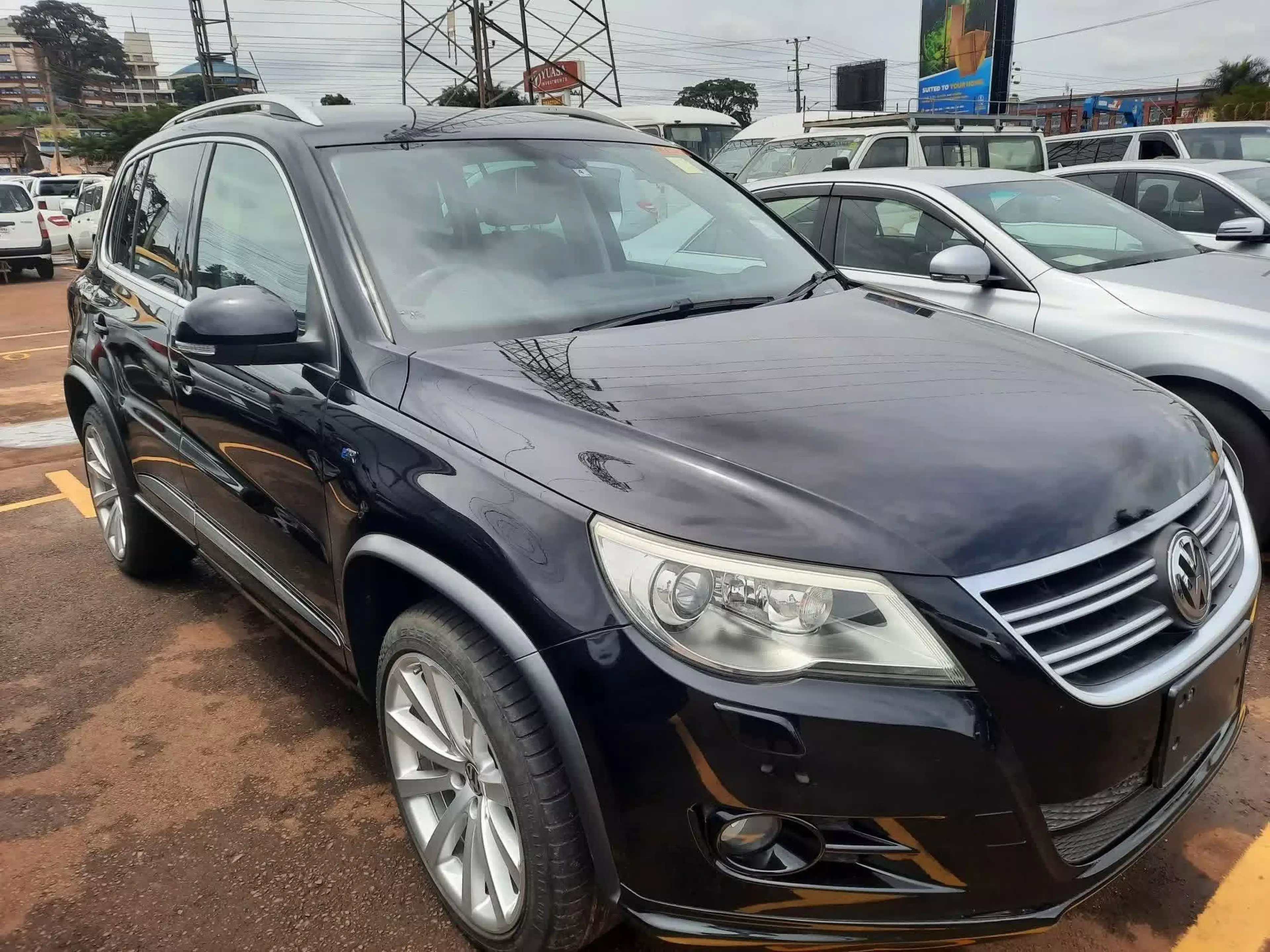 Volkswagen Tiguan - 2009
