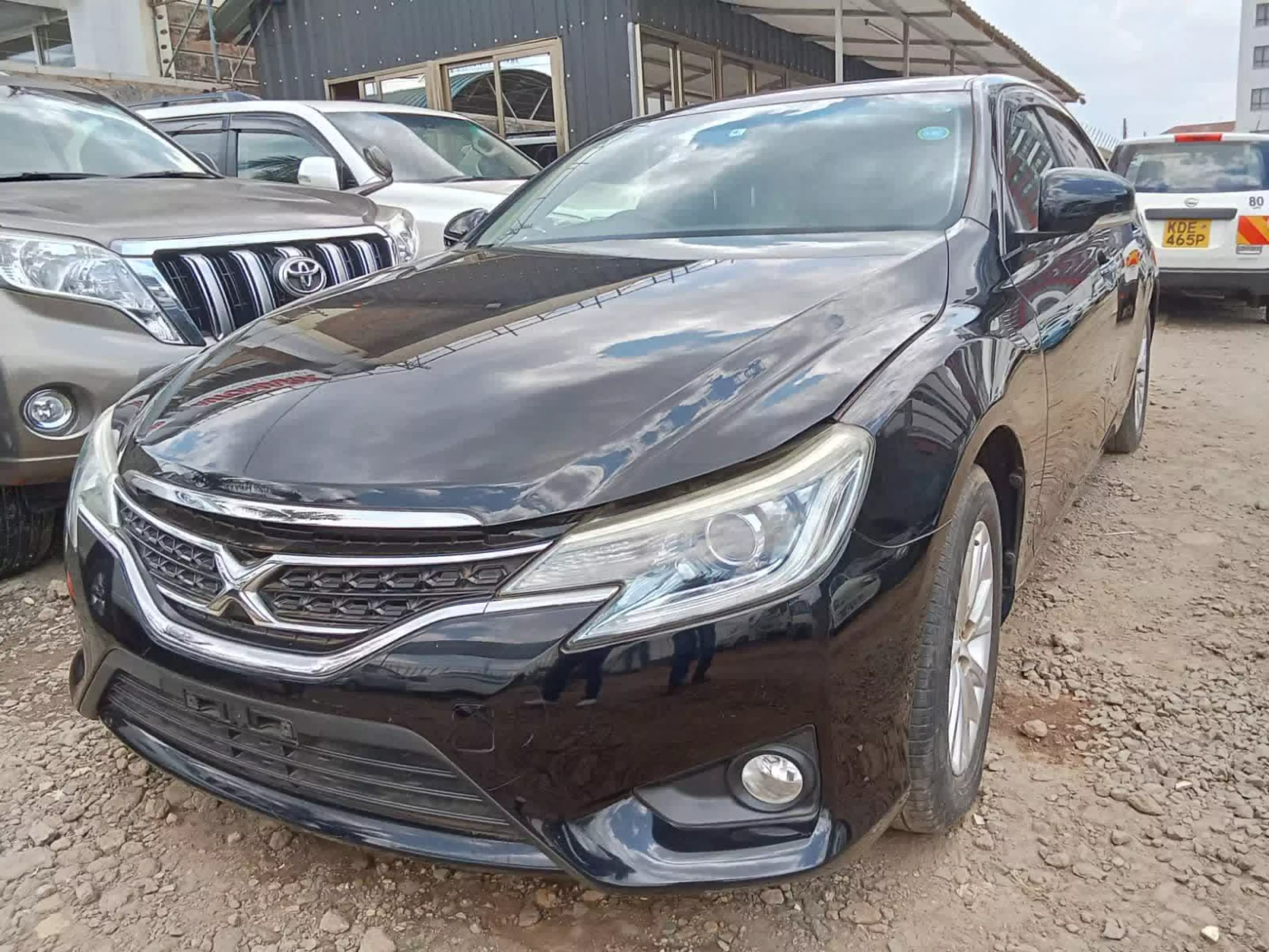 Toyota Mark X - 2015