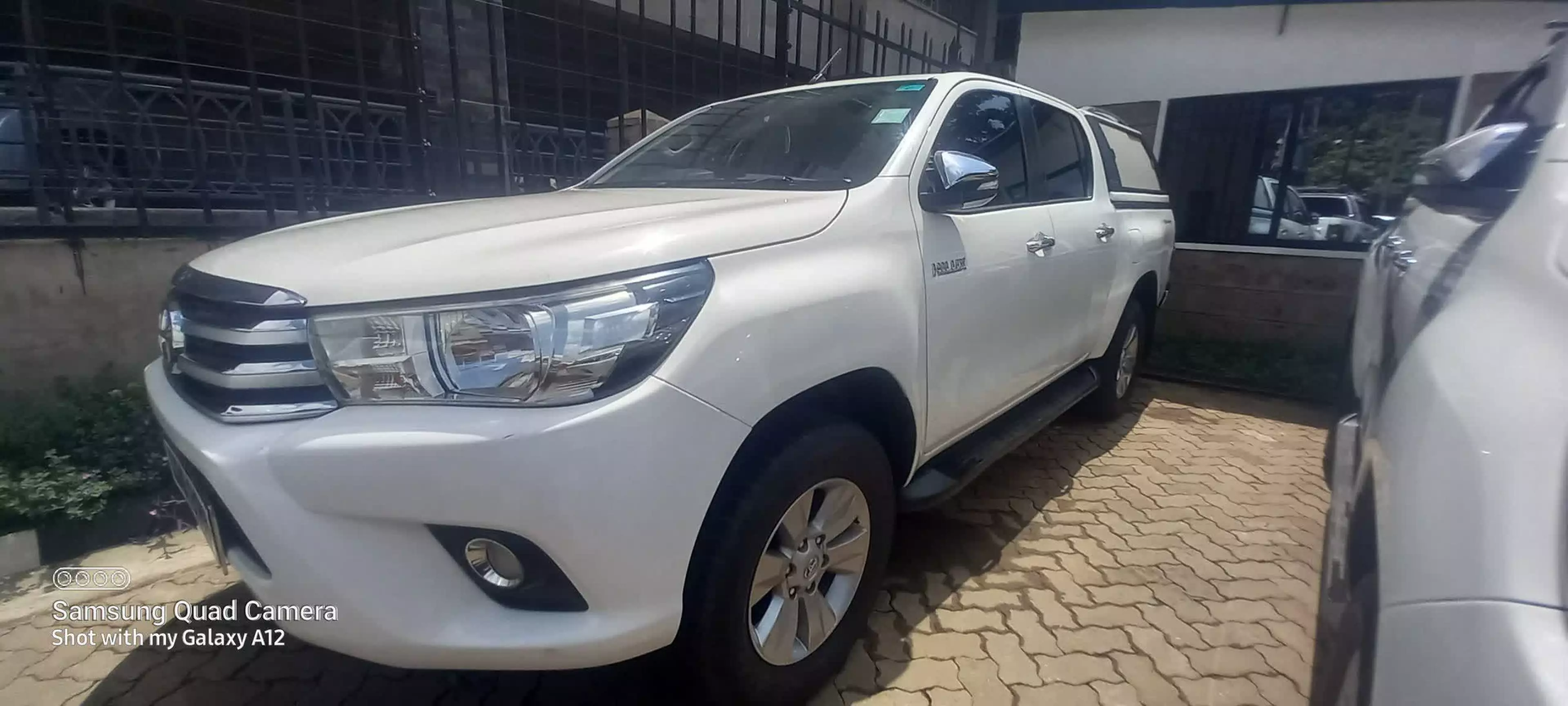 Toyota Hilux Revo  - 2016