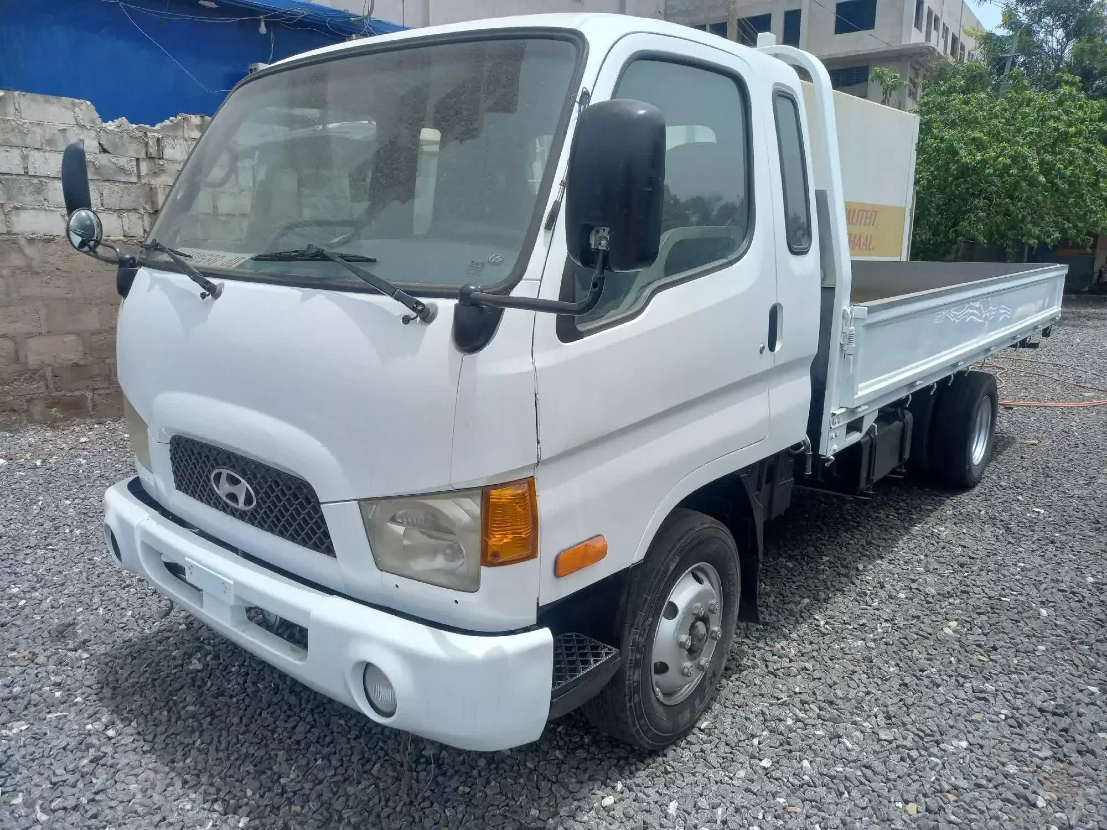 Hyundai Mighty - 2004