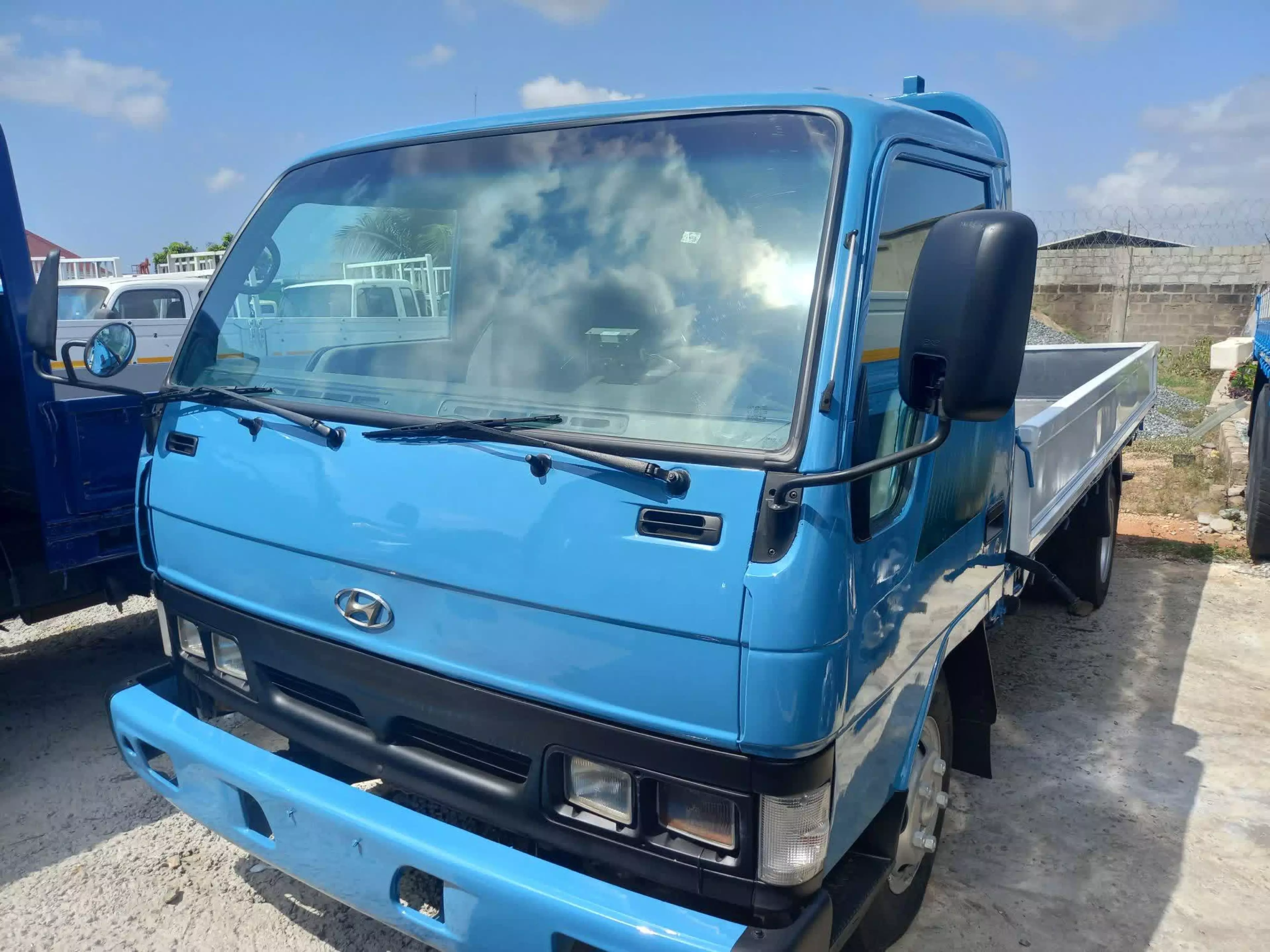 Hyundai Mighty - 2005