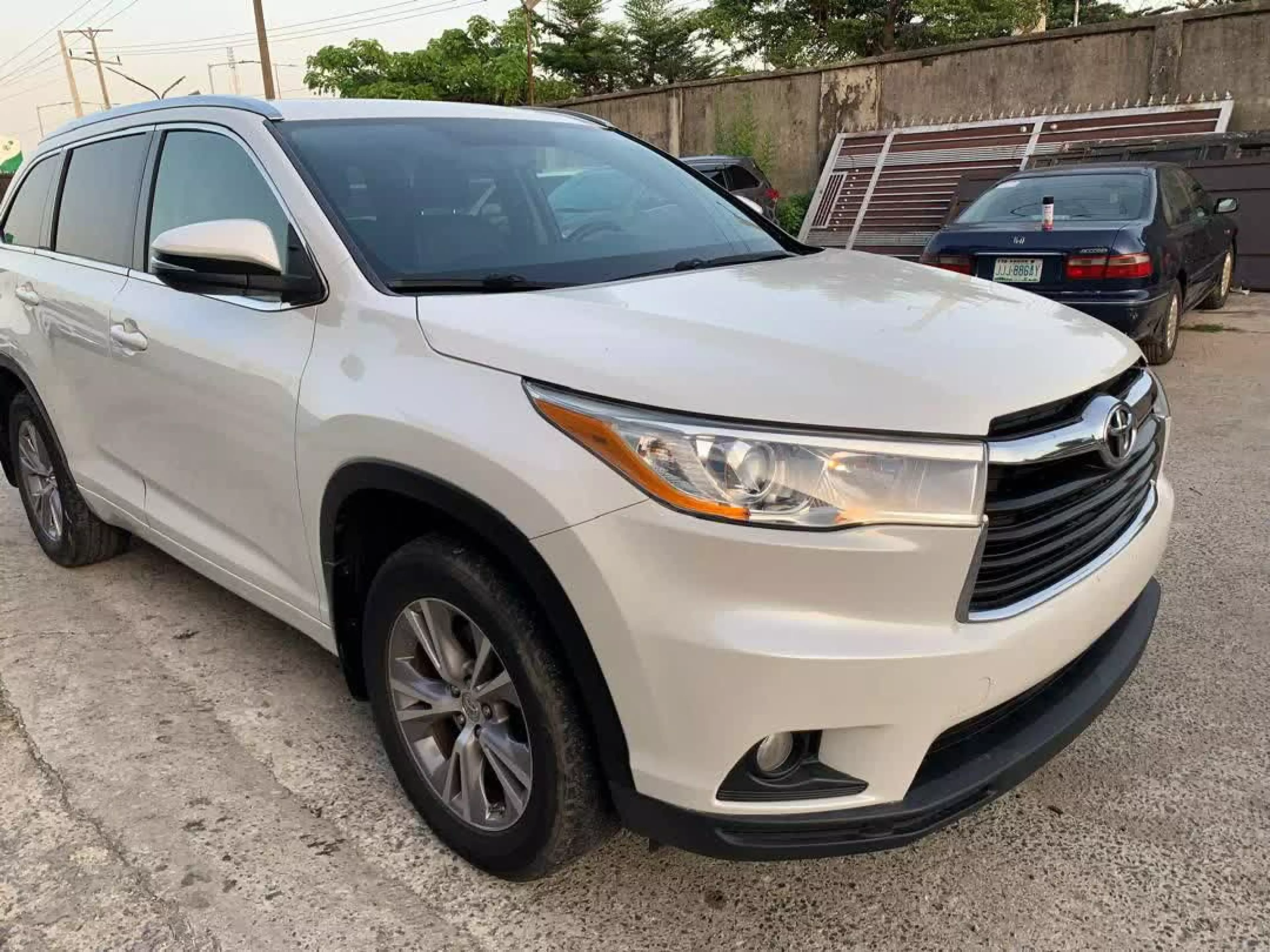 Toyota Highlander - 2014