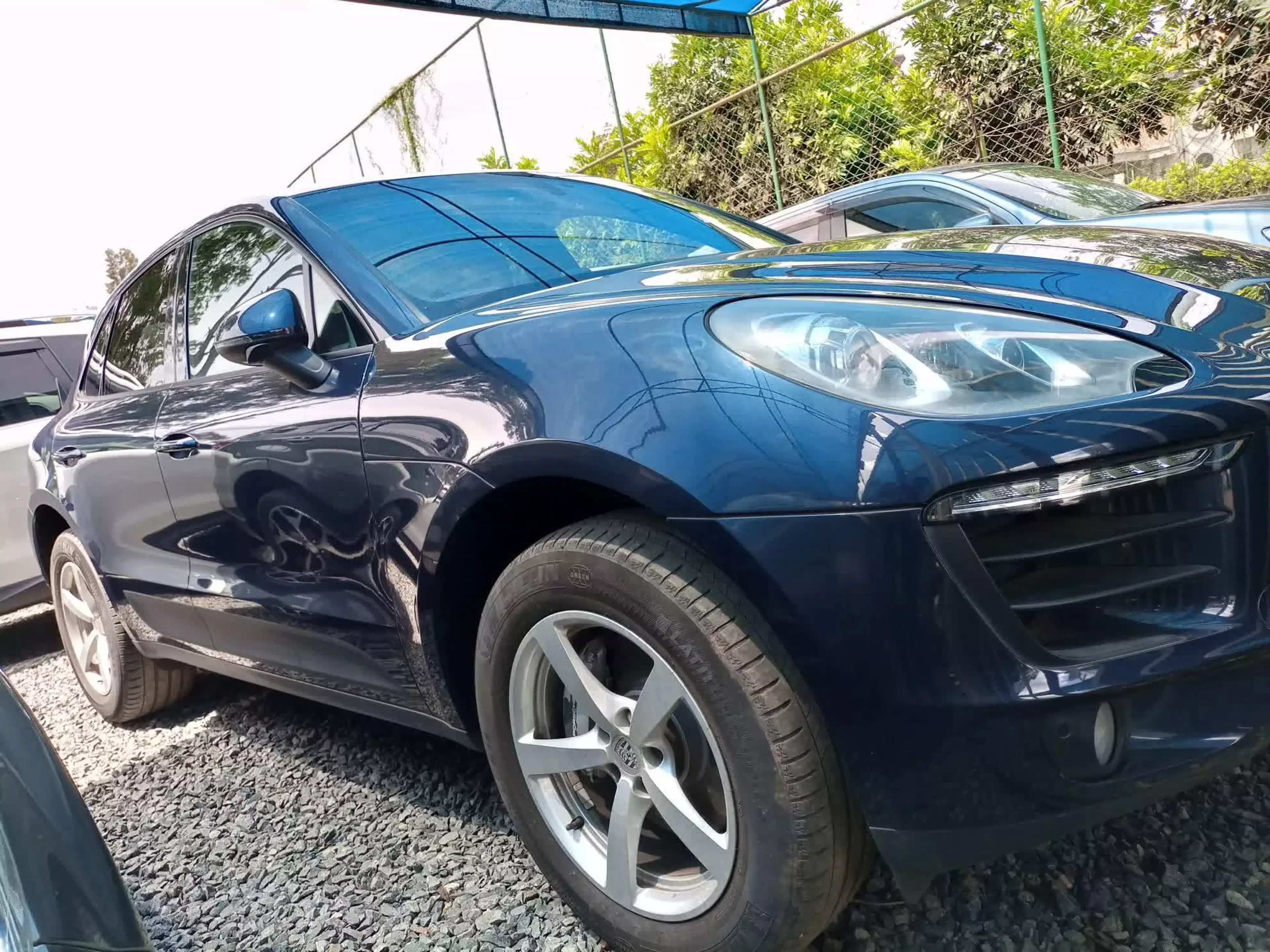 PORSCHE Macan - 2015