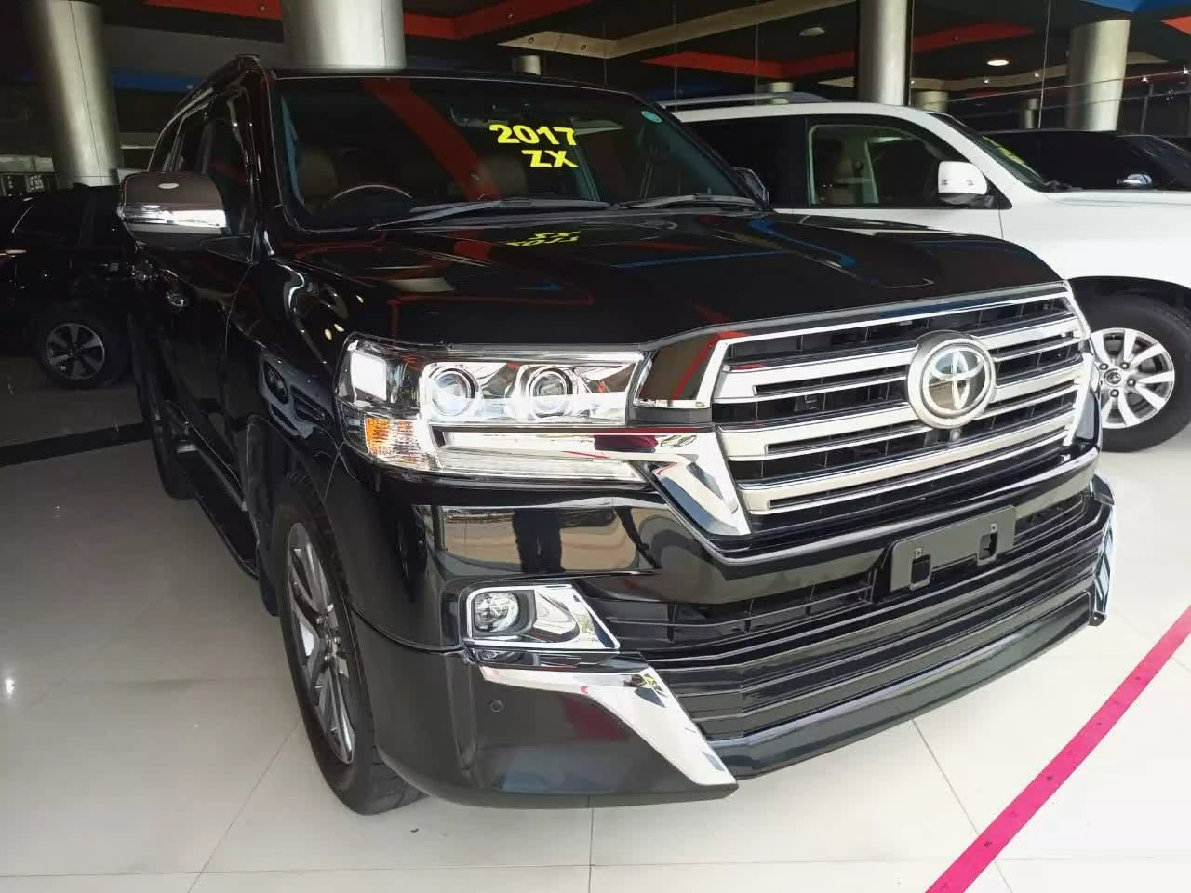 Toyota Landcruiser ZX - 2017