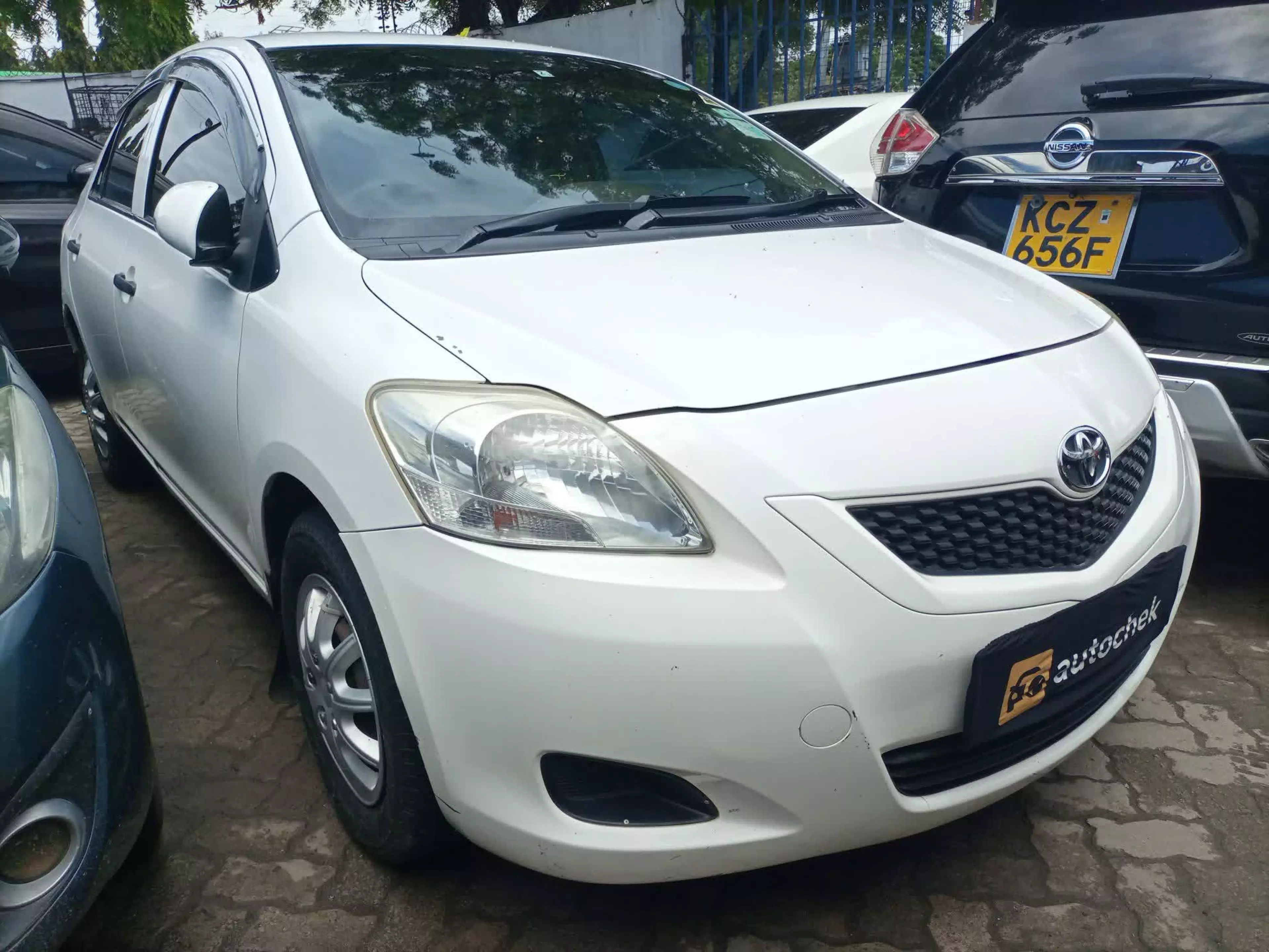 Toyota Belta - 2012