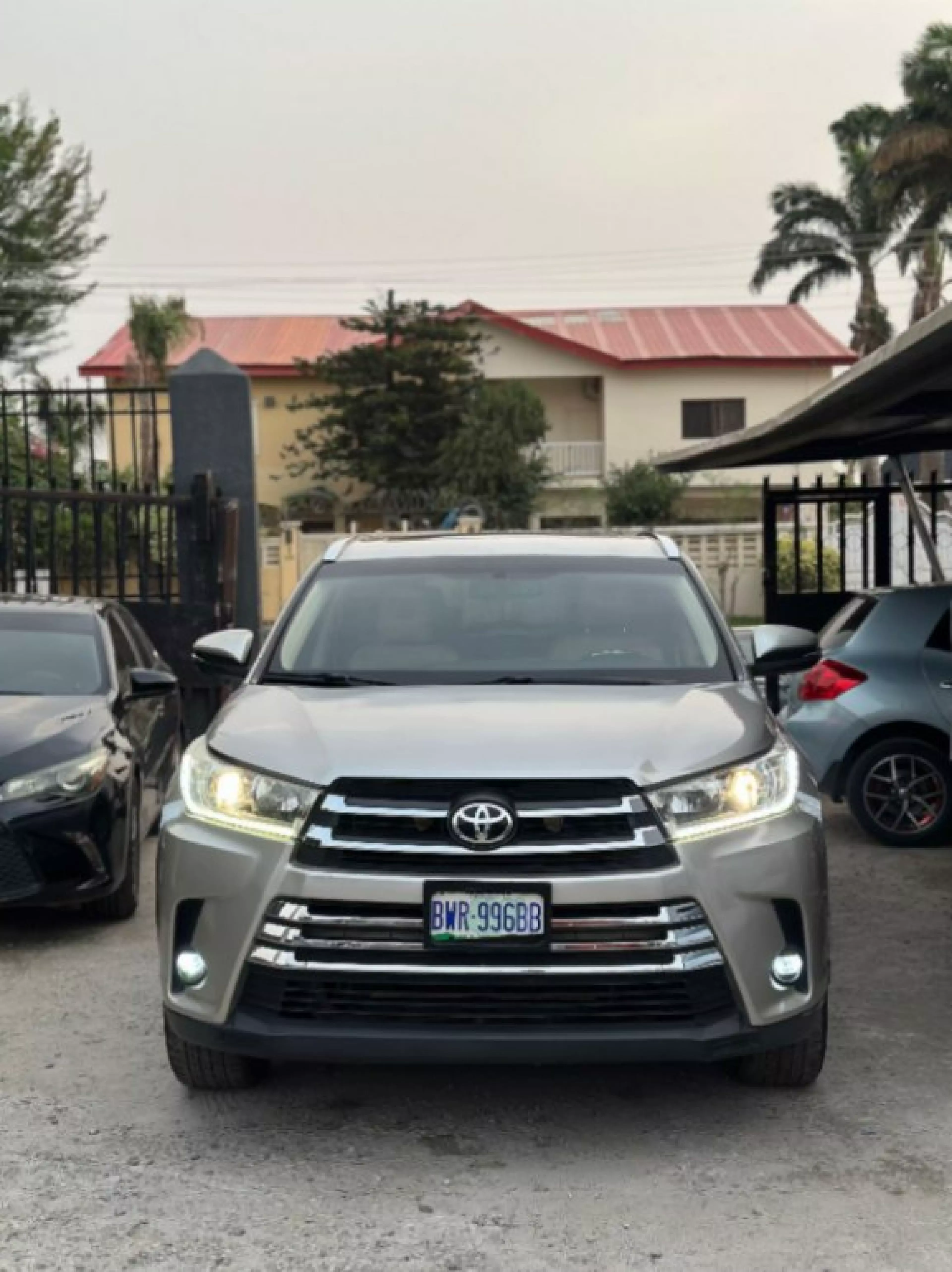 Toyota Highlander - 2015