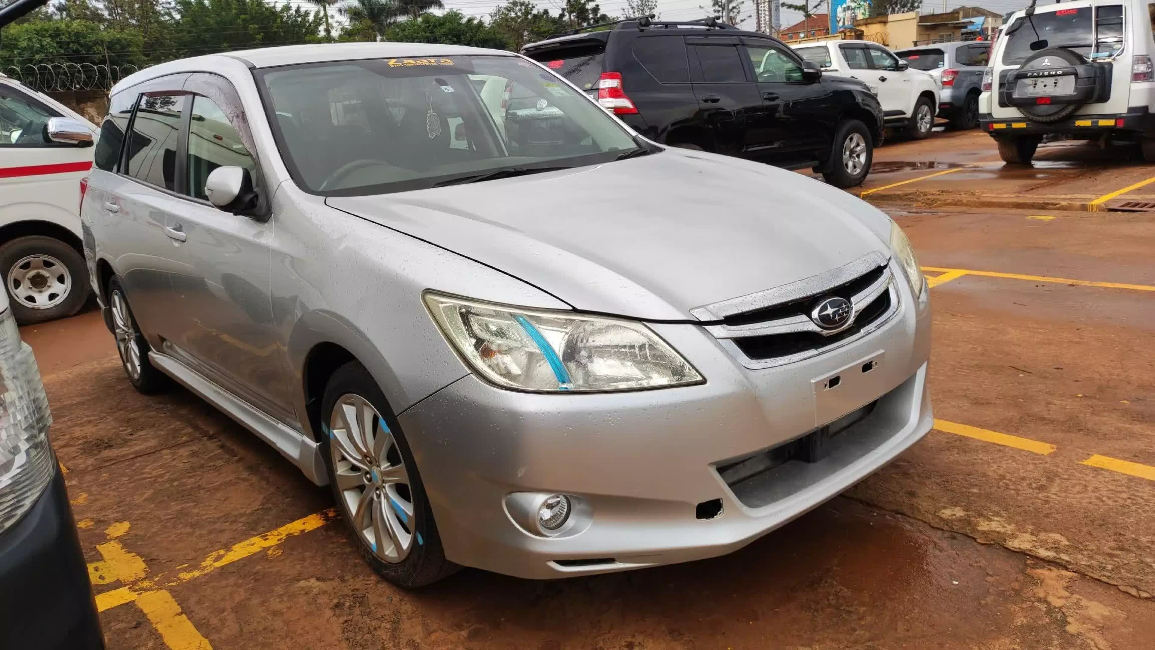 Subaru Exiga  - 2009