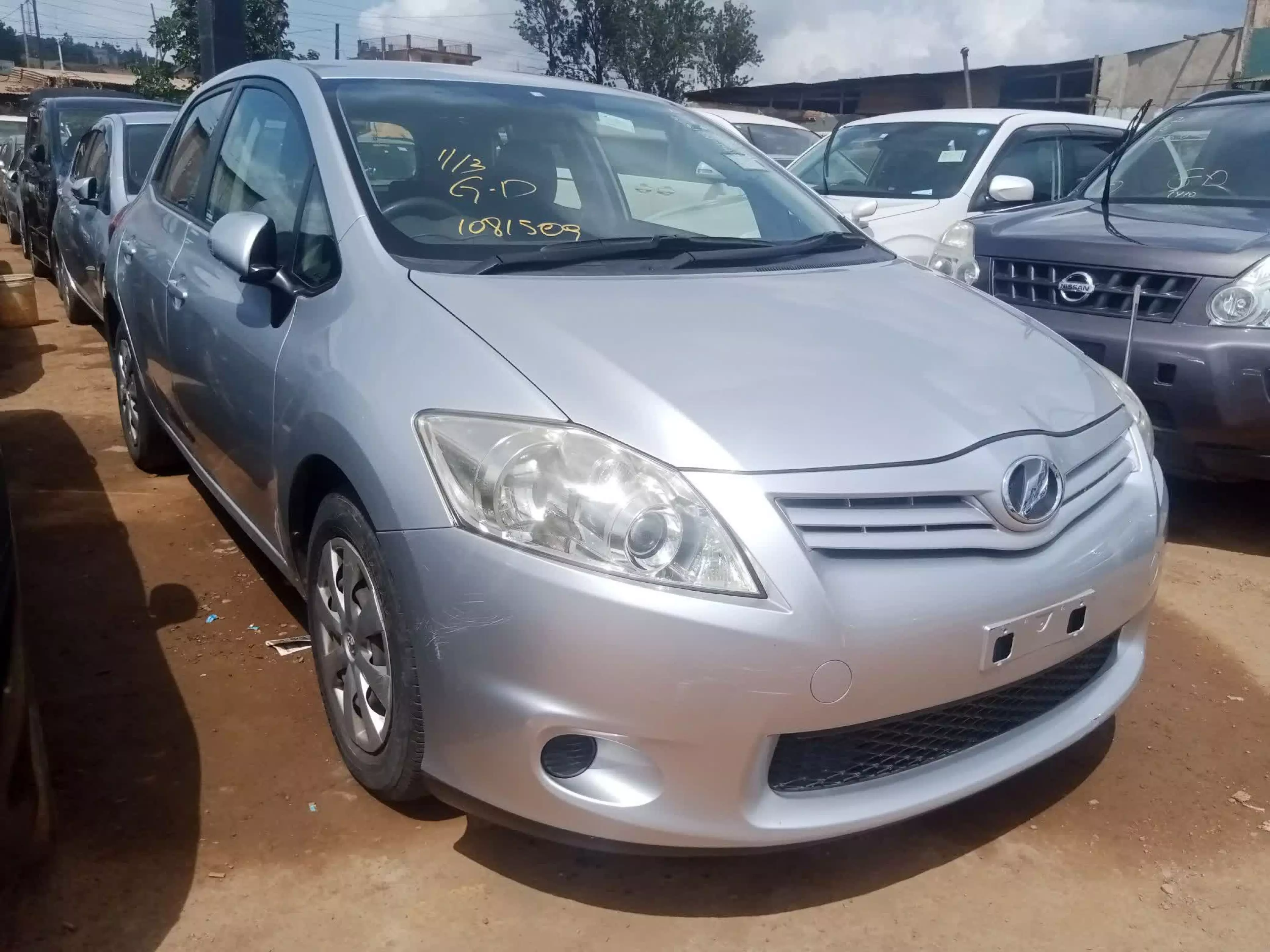 Toyota Auris   - 2010