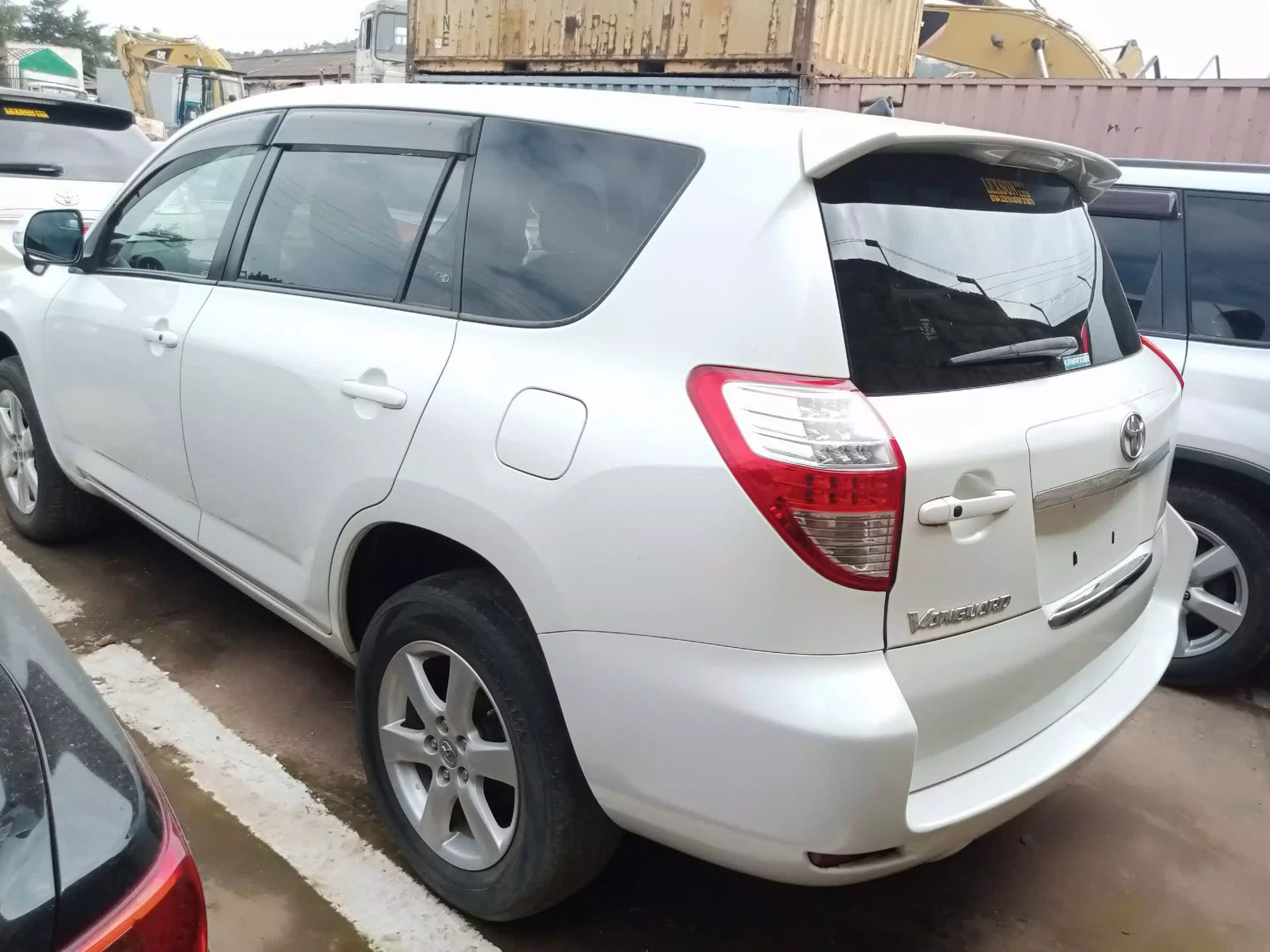 Toyota Vanguard  - 2009