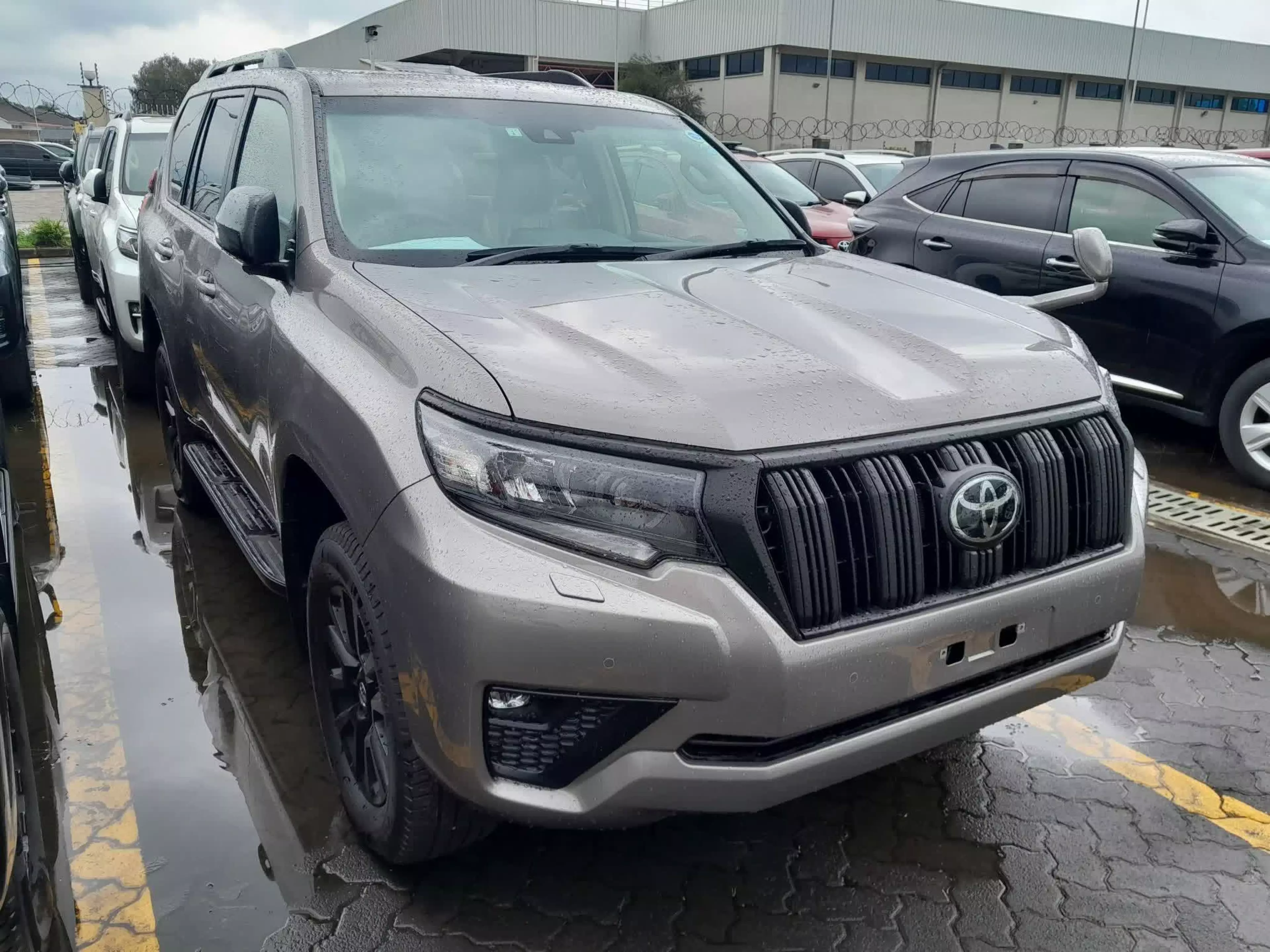 Toyota Prado - 2012