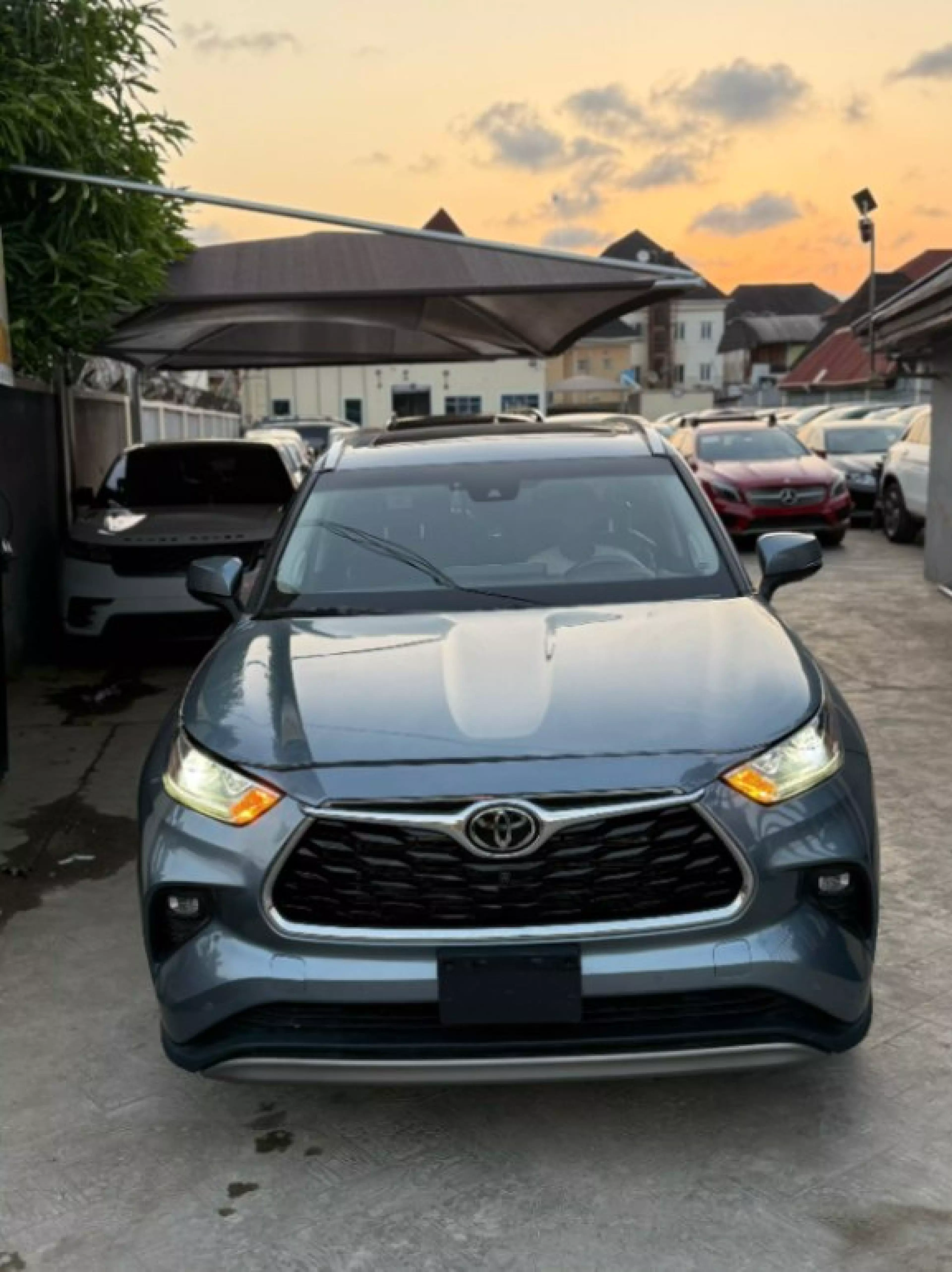 Toyota Highlander - 2022