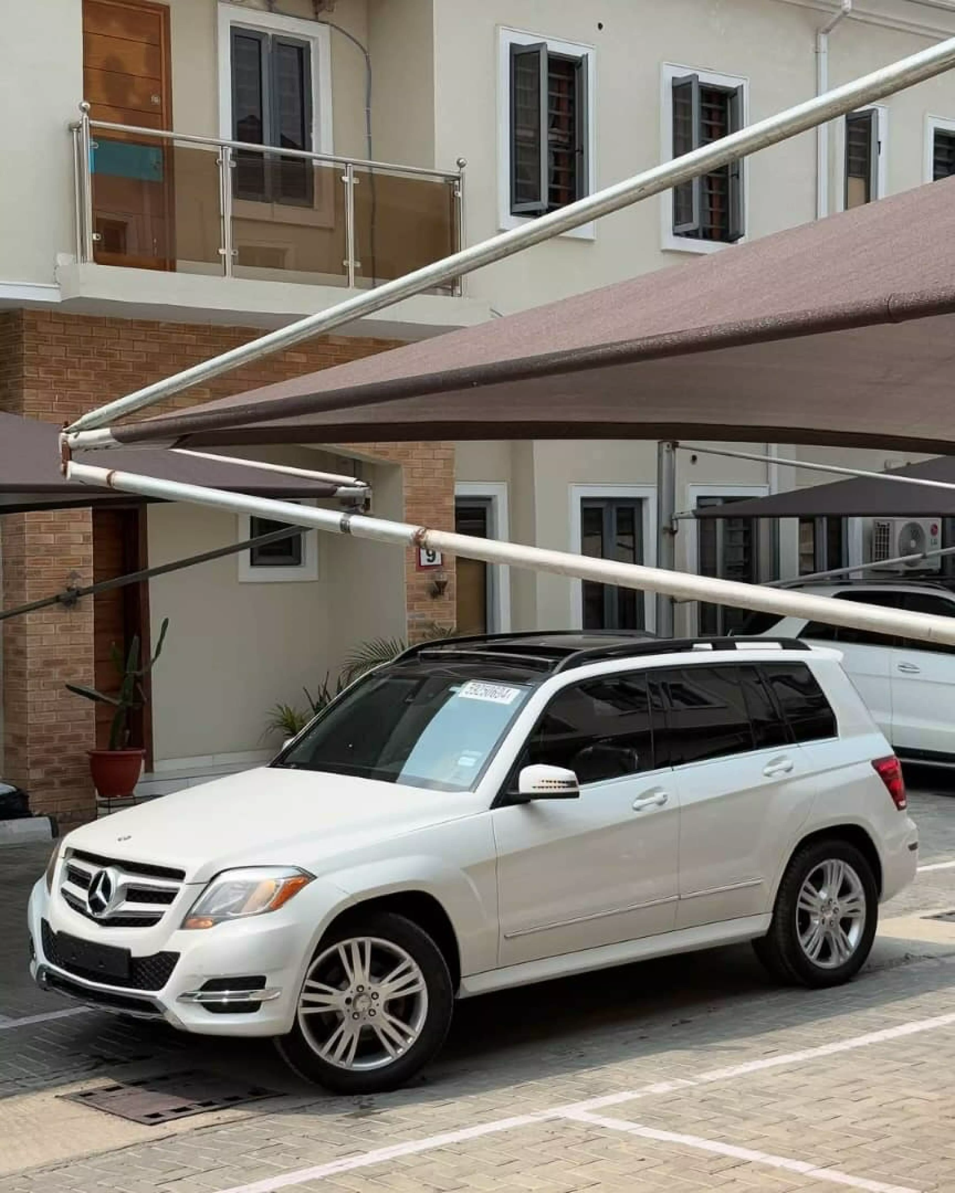 Mercedes-Benz GLK 350   - 2013