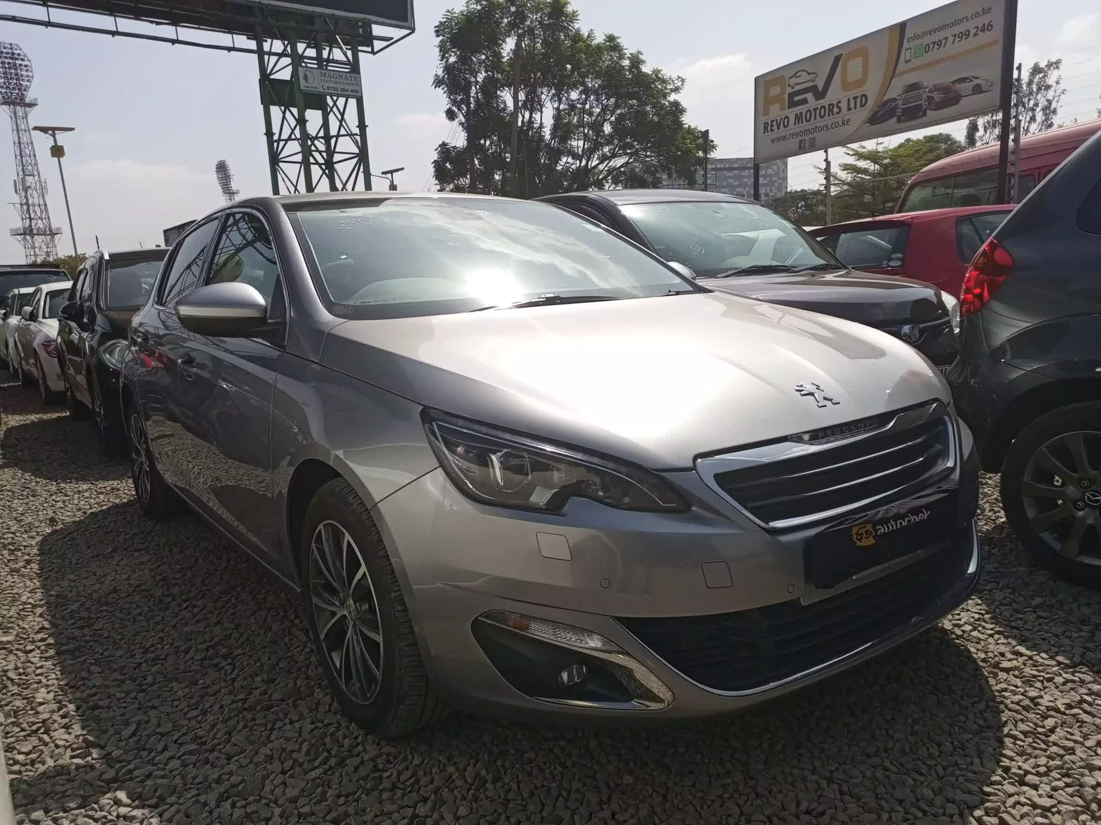 Peugeot 308 - 2015