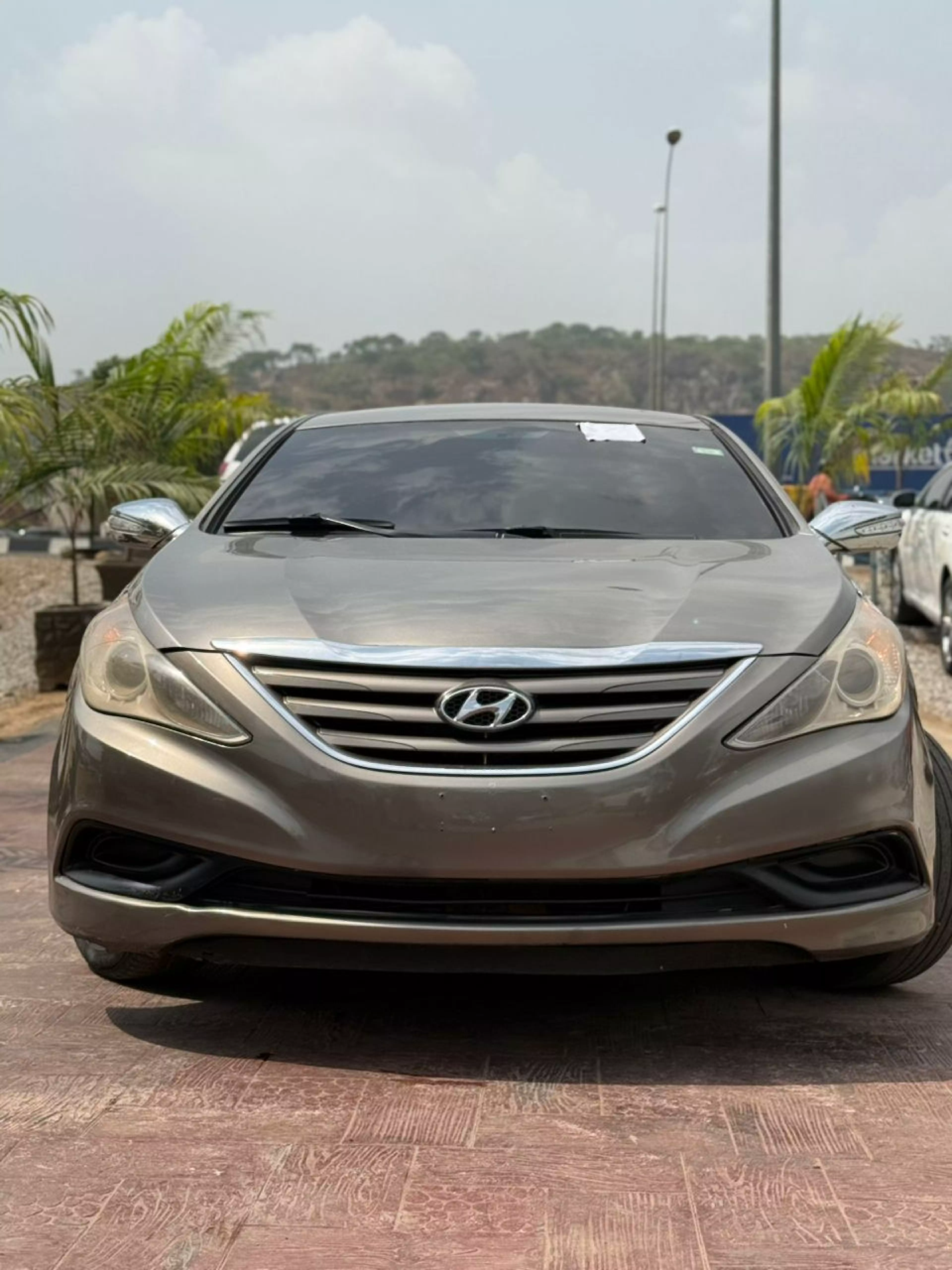 Hyundai Sonata - 2014