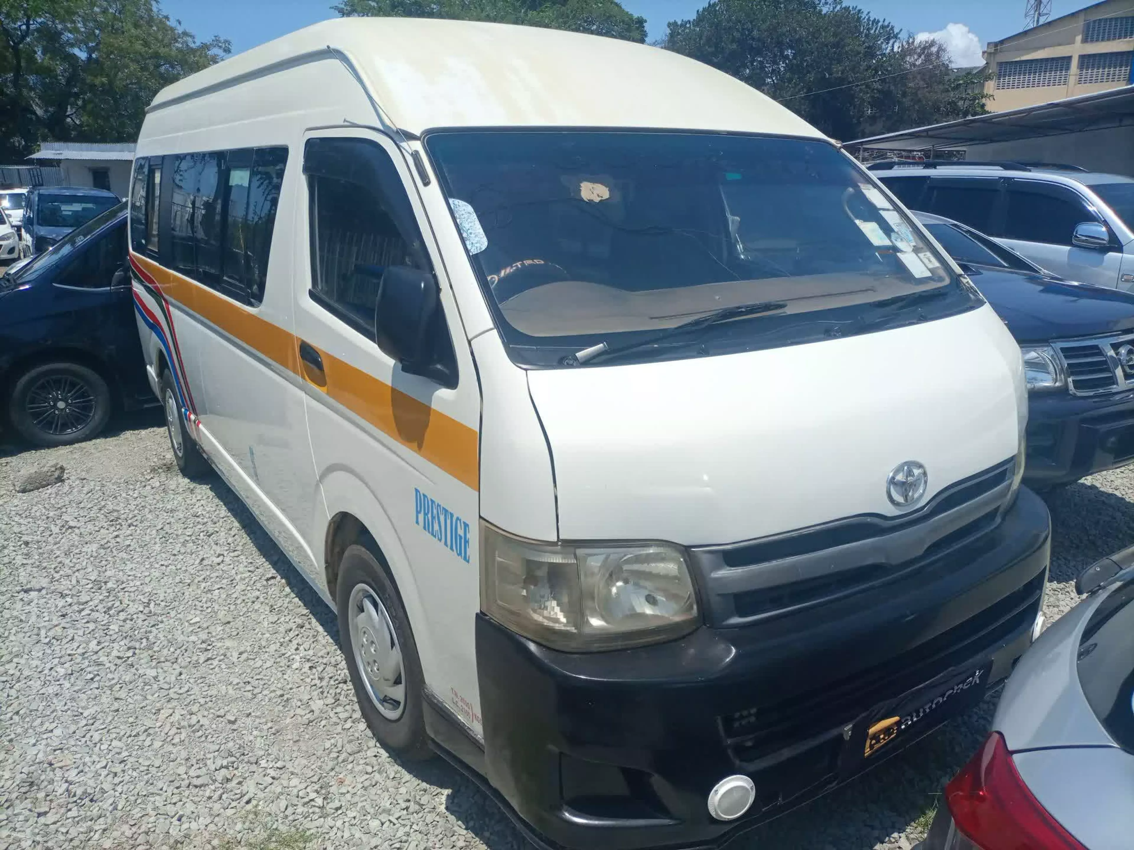 Toyota Hiace (High Roof) - 2011