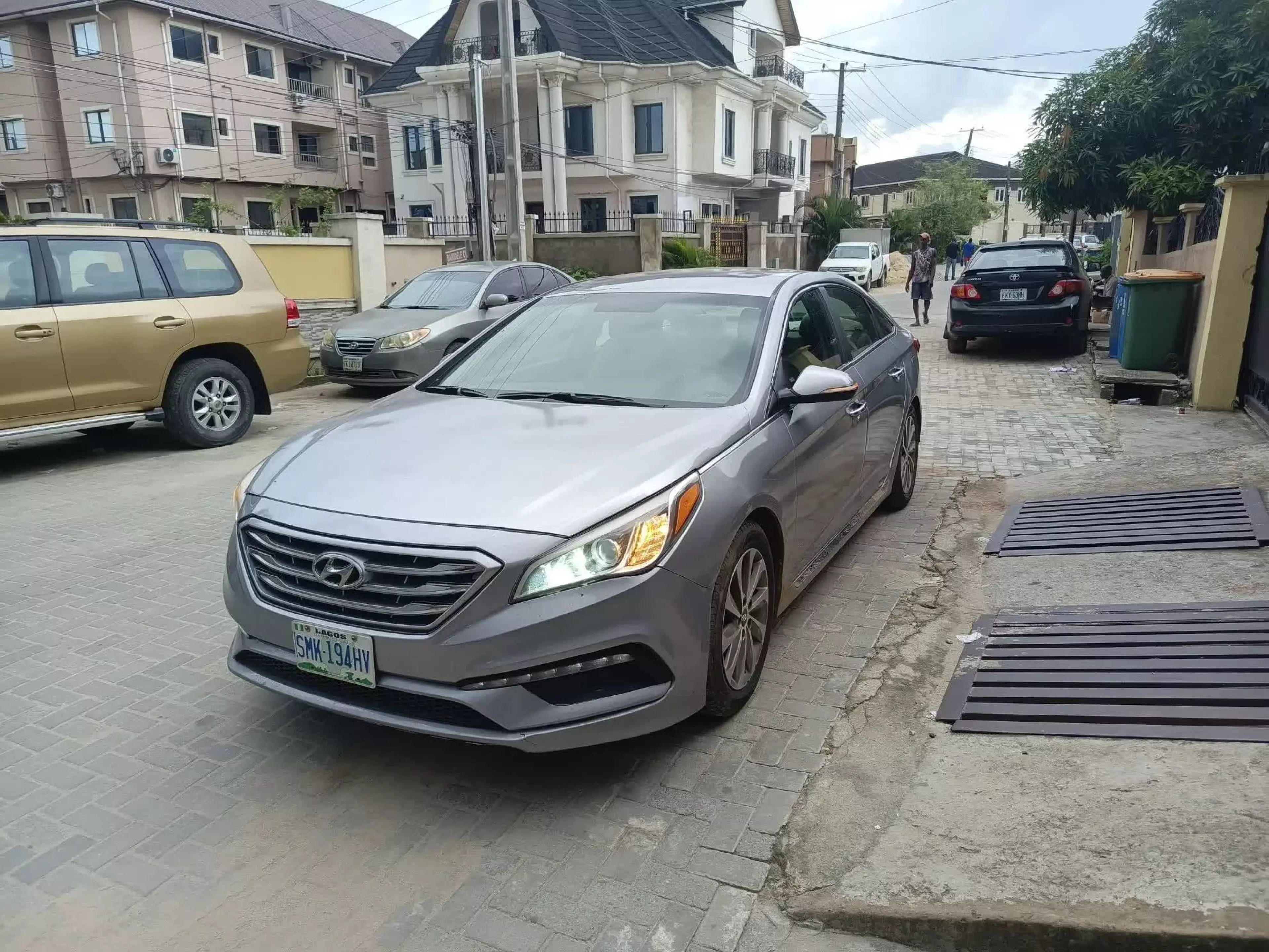 Hyundai Sonata - 2015