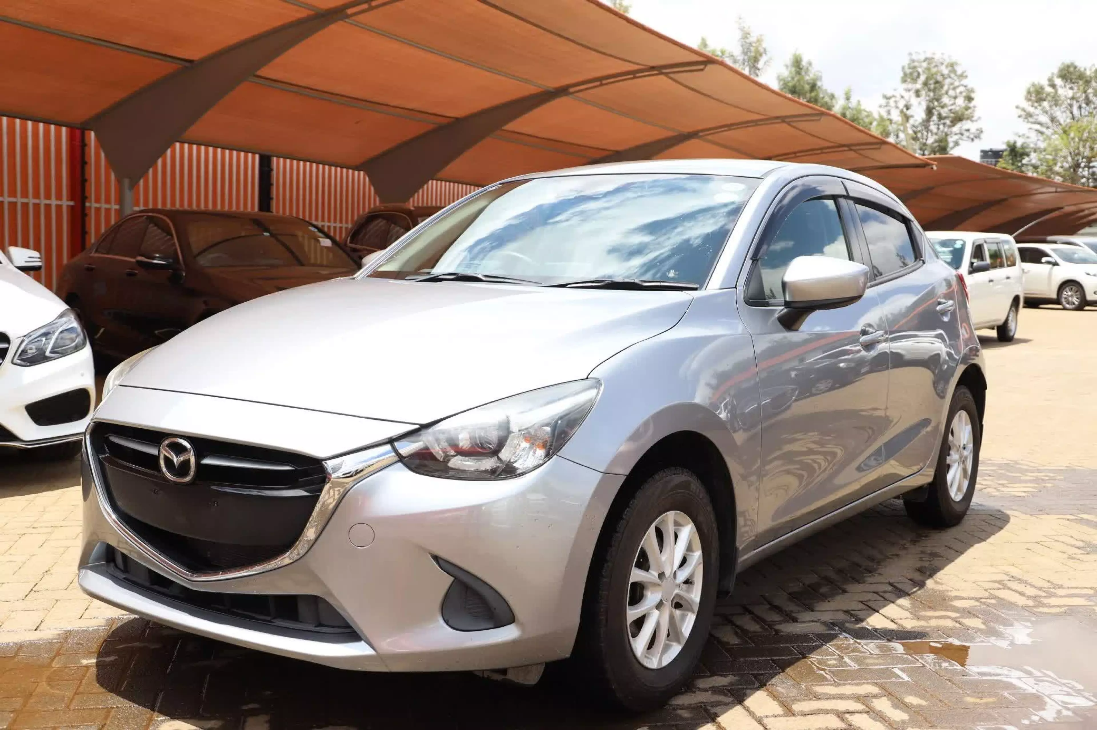 Mazda Demio - 2016