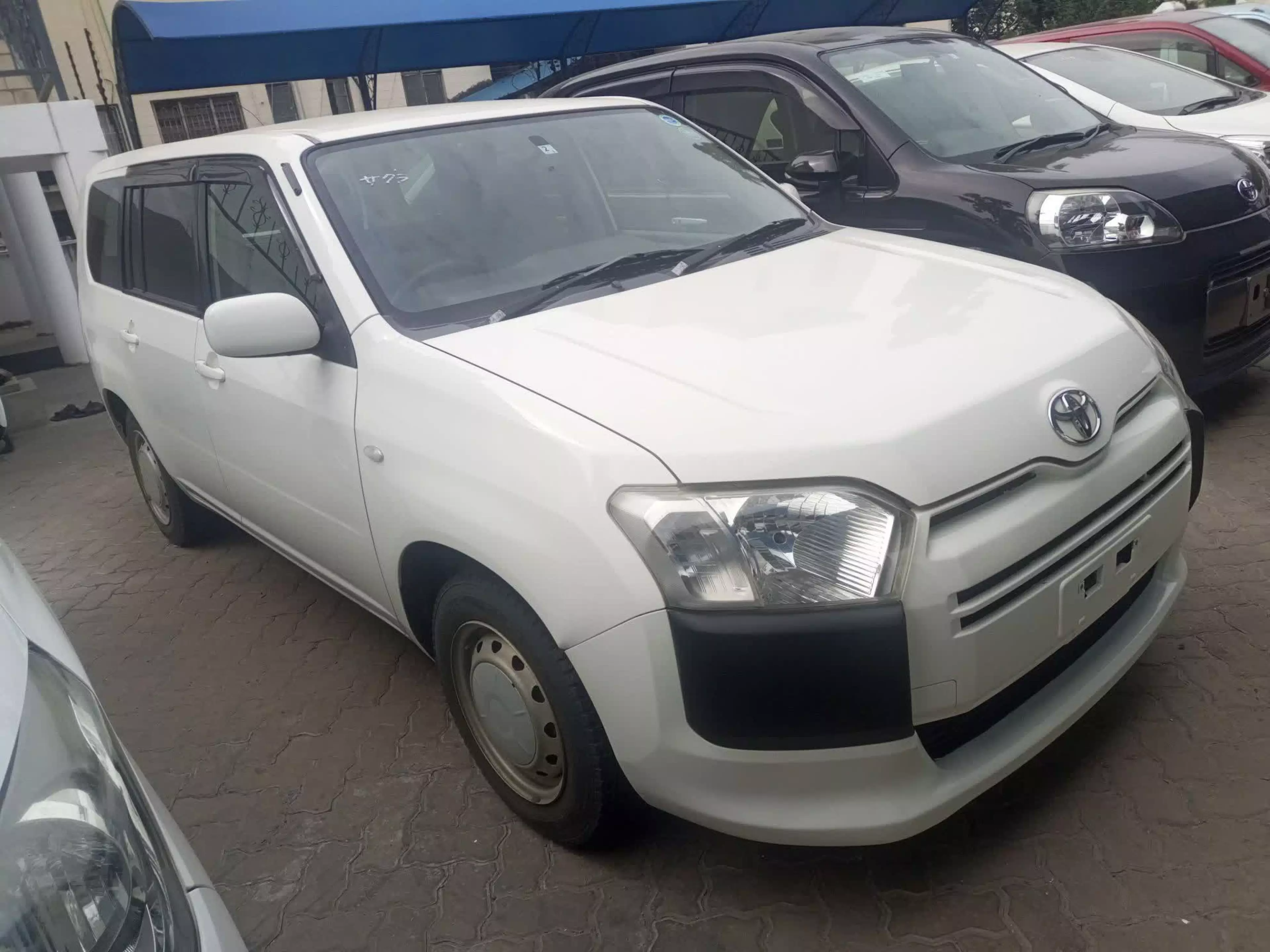 Toyota Probox  - 2016