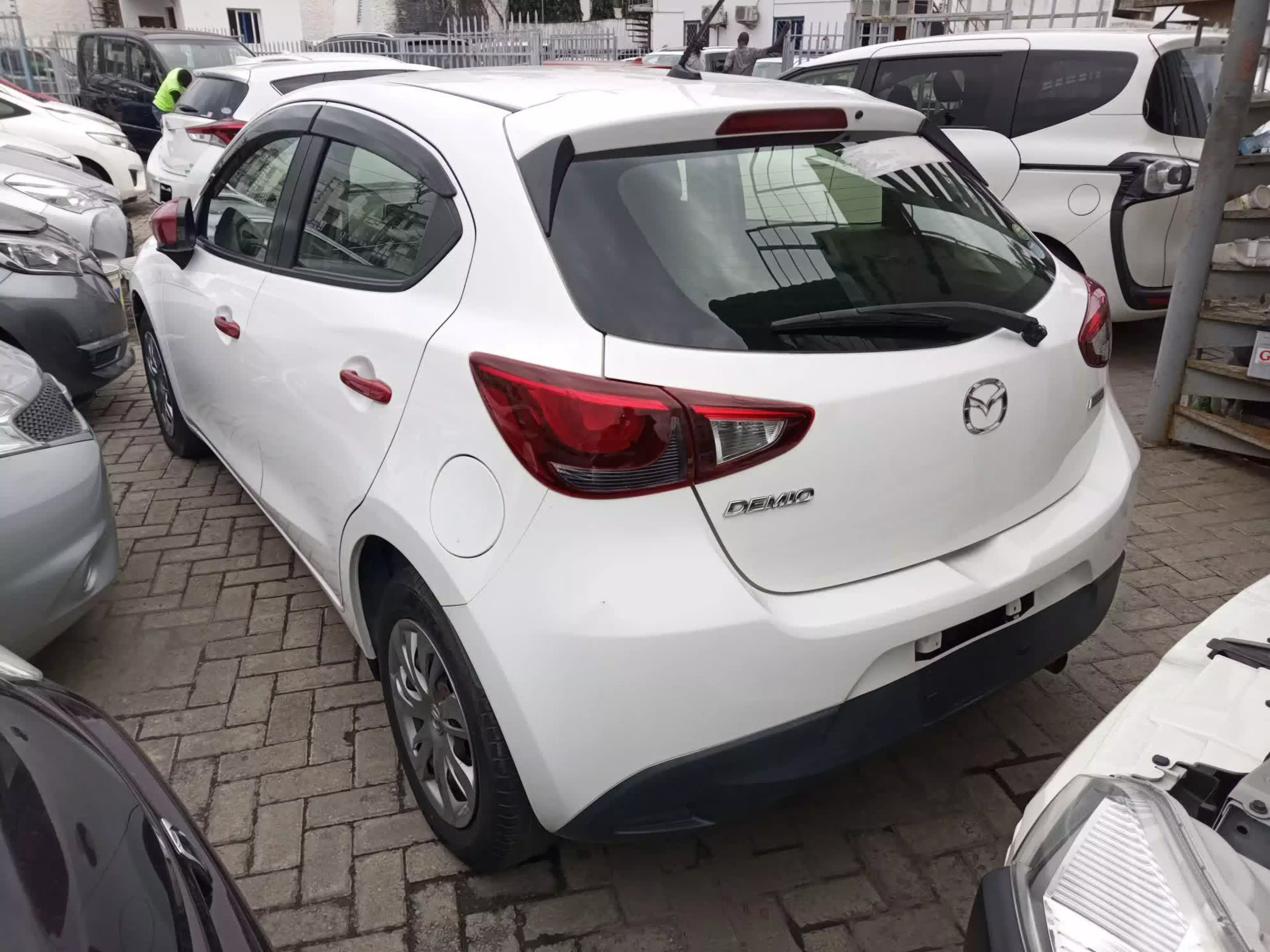 Mazda Demio - 2015