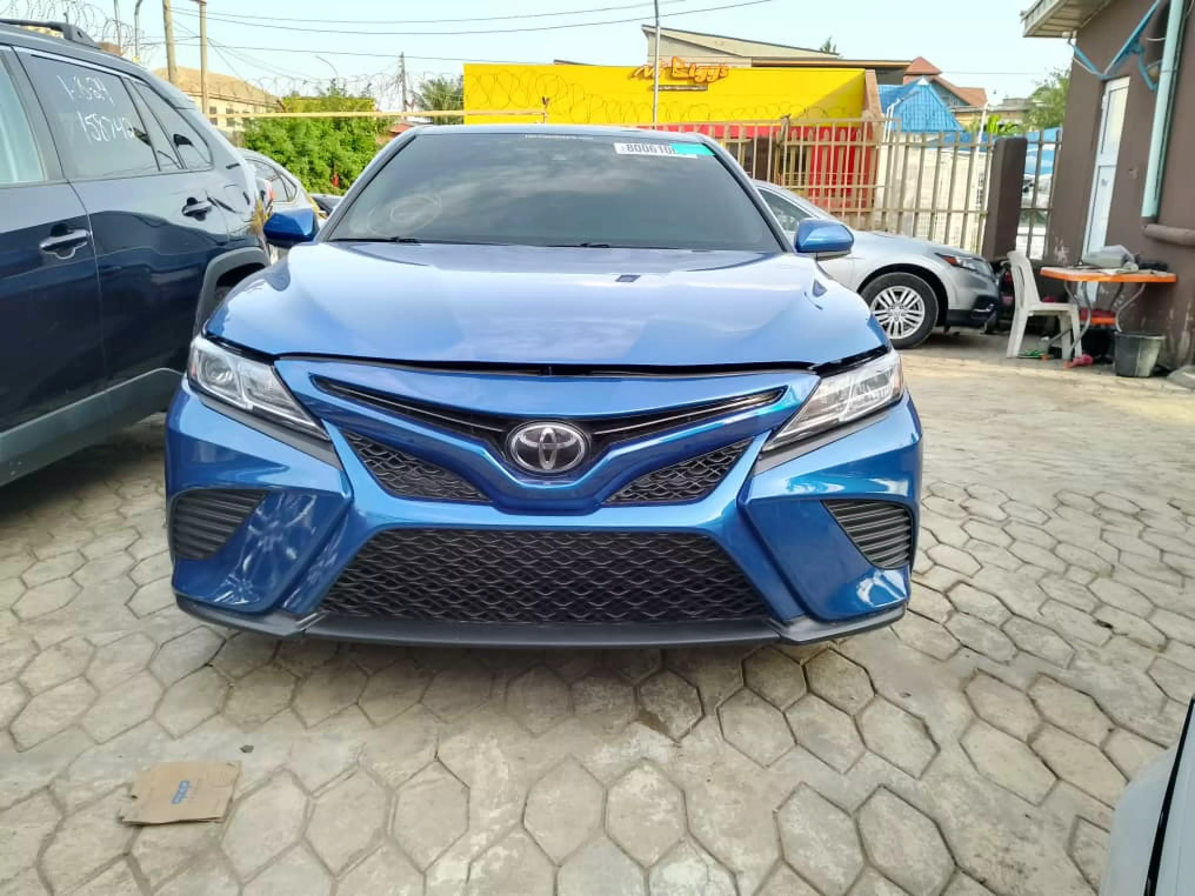 Toyota Camry   - 2019