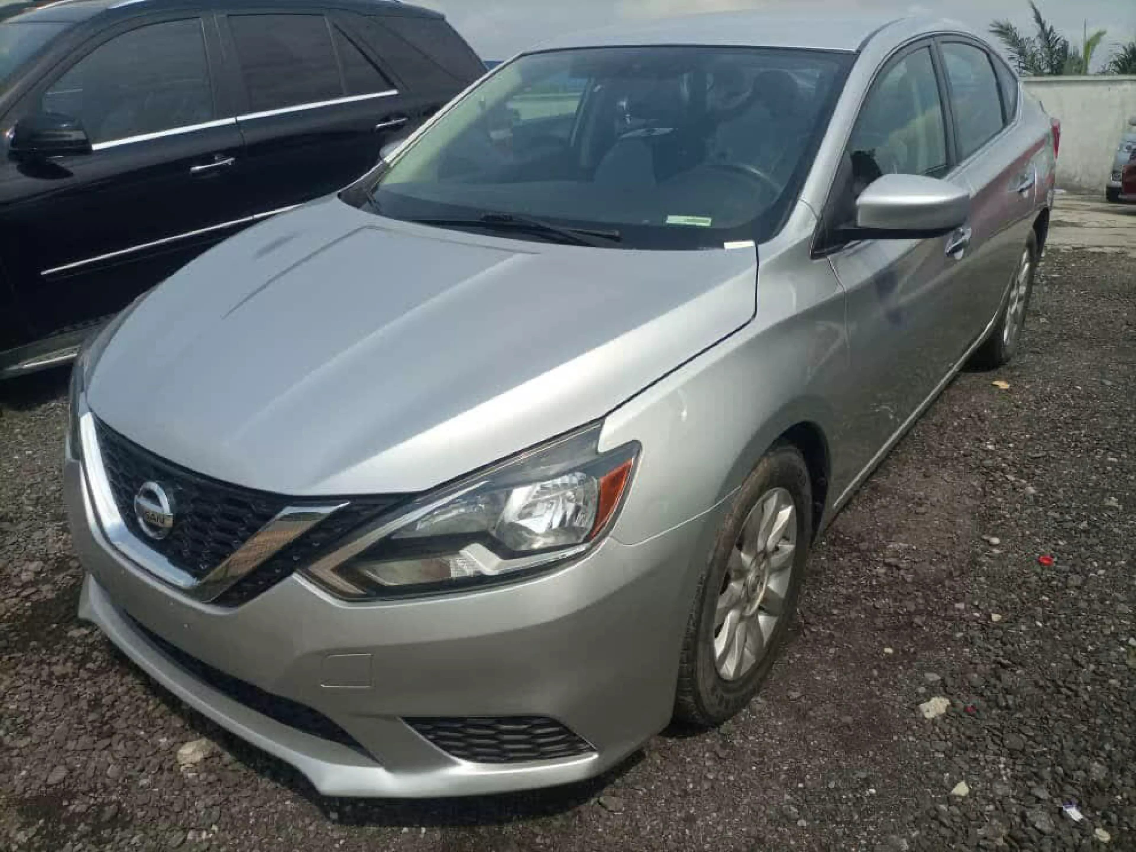 Nissan Sentra - 2017