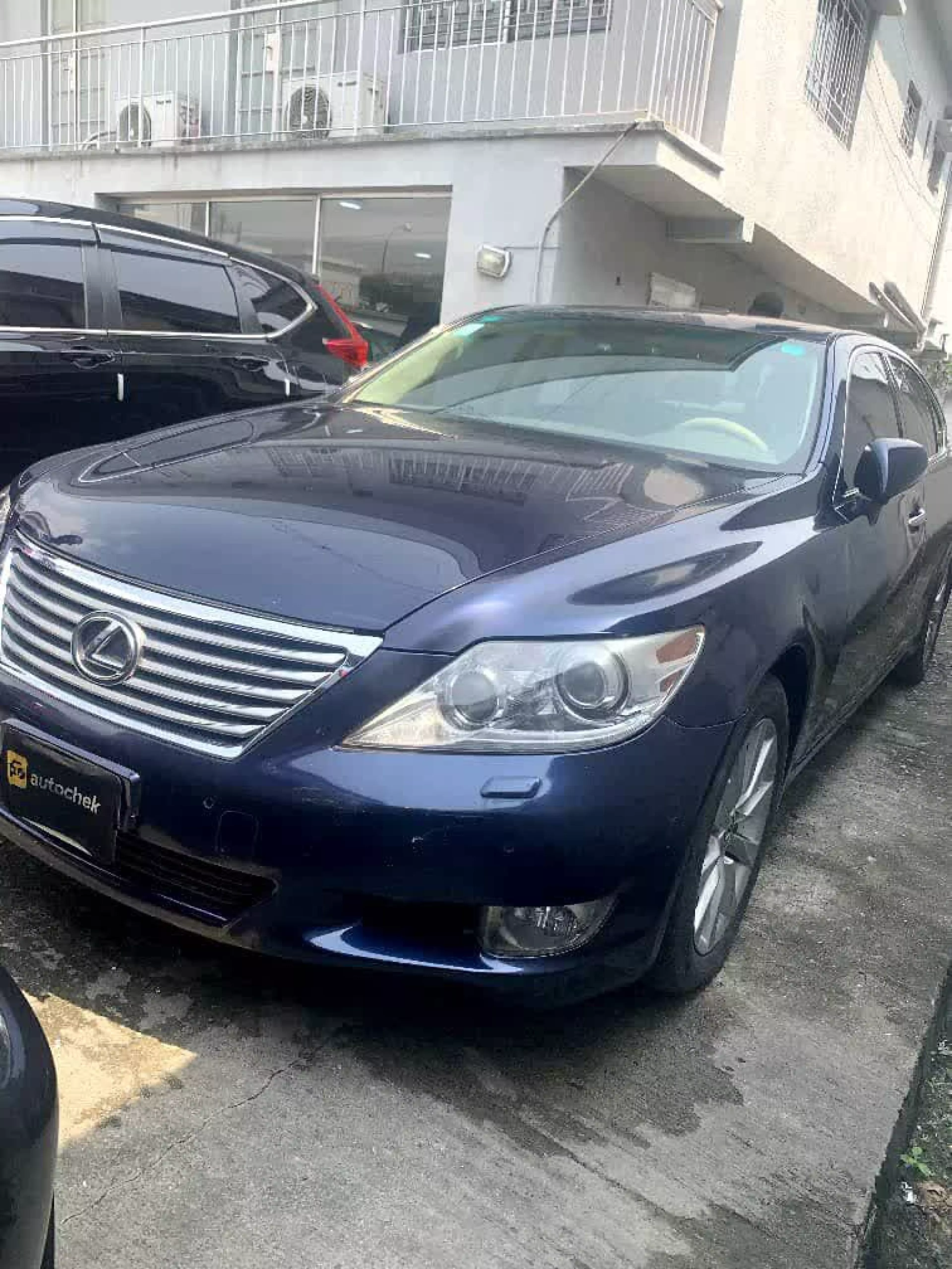 Lexus LS 460 - 2010