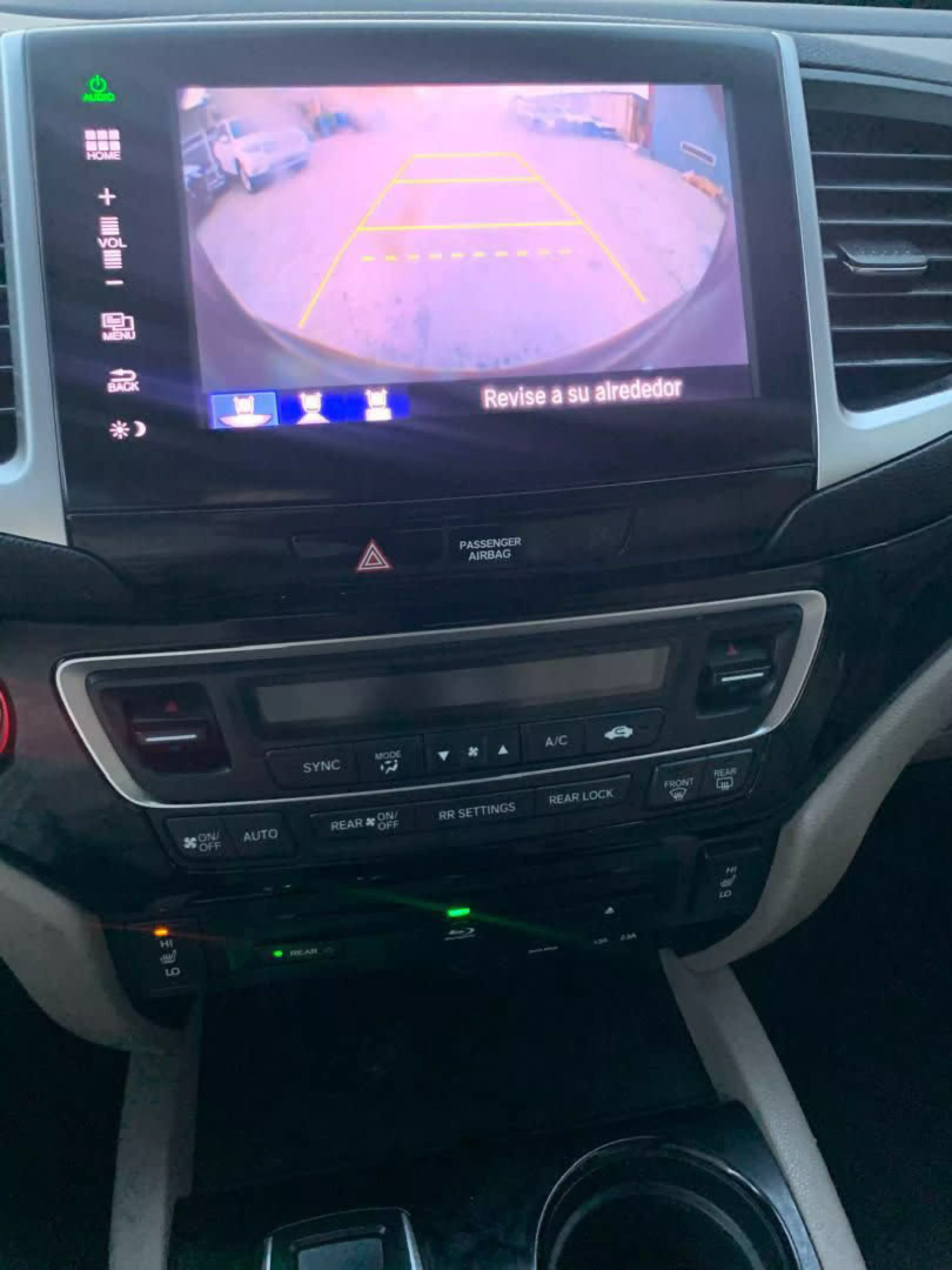 Honda Pilot   - 2016