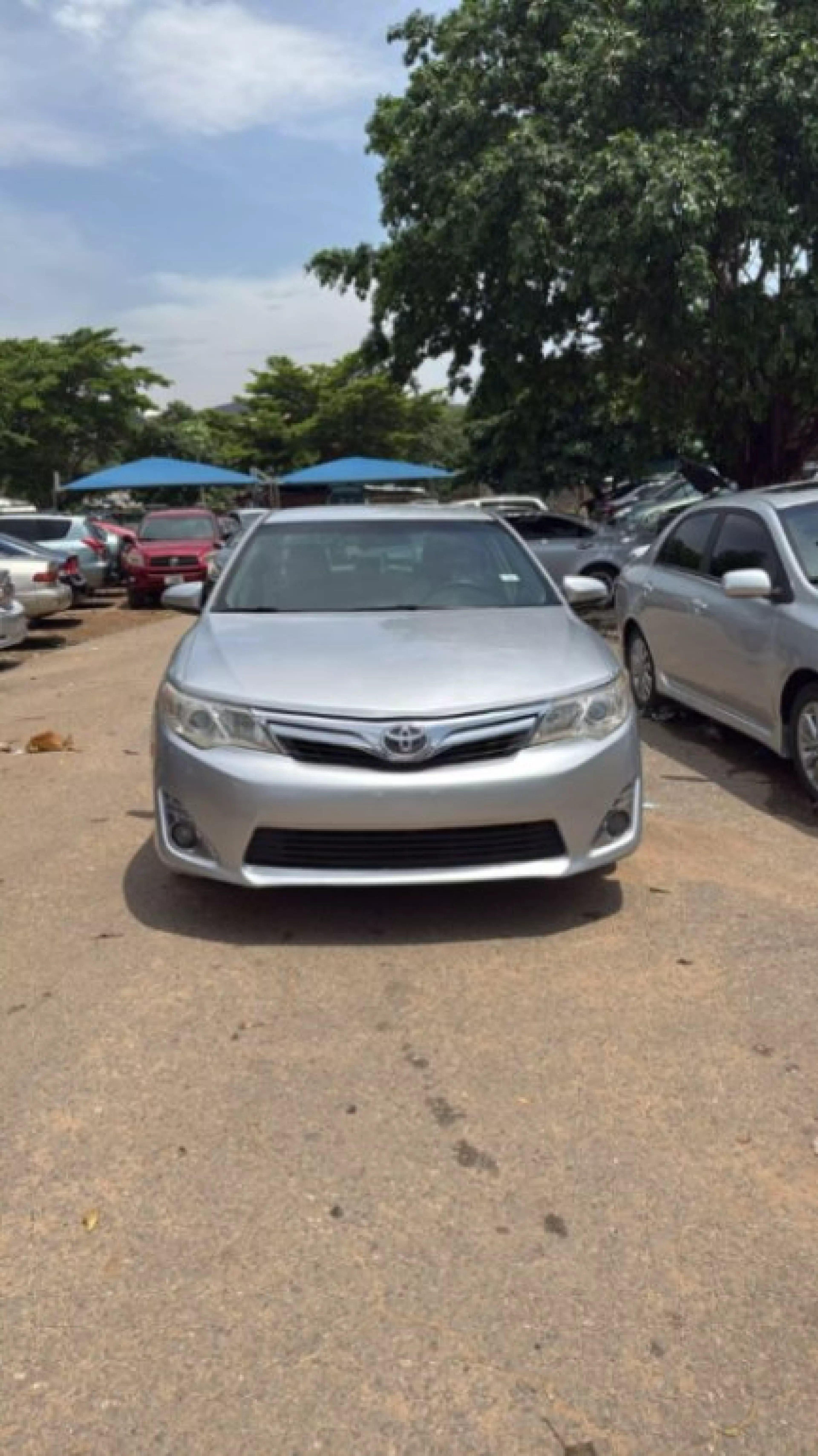 Toyota Camry - 2012