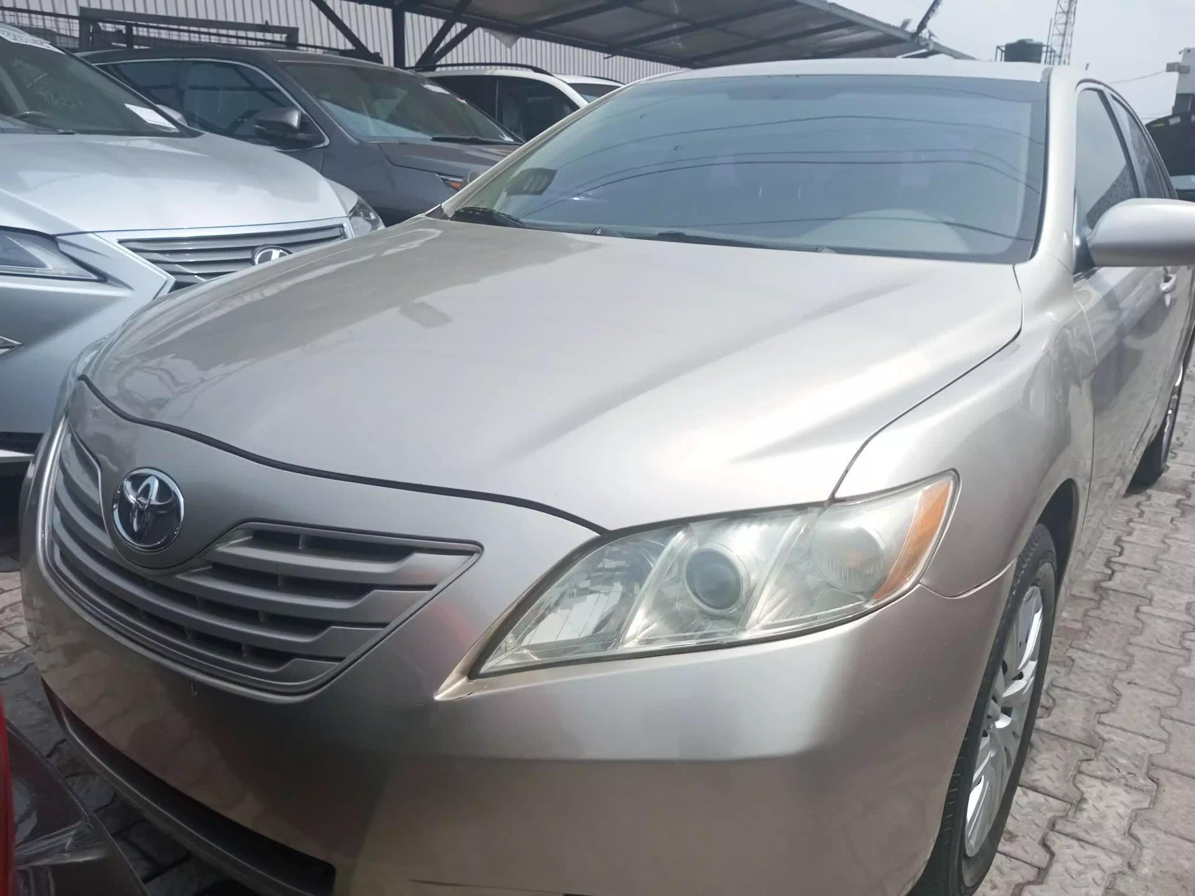 Toyota Camry - 2007