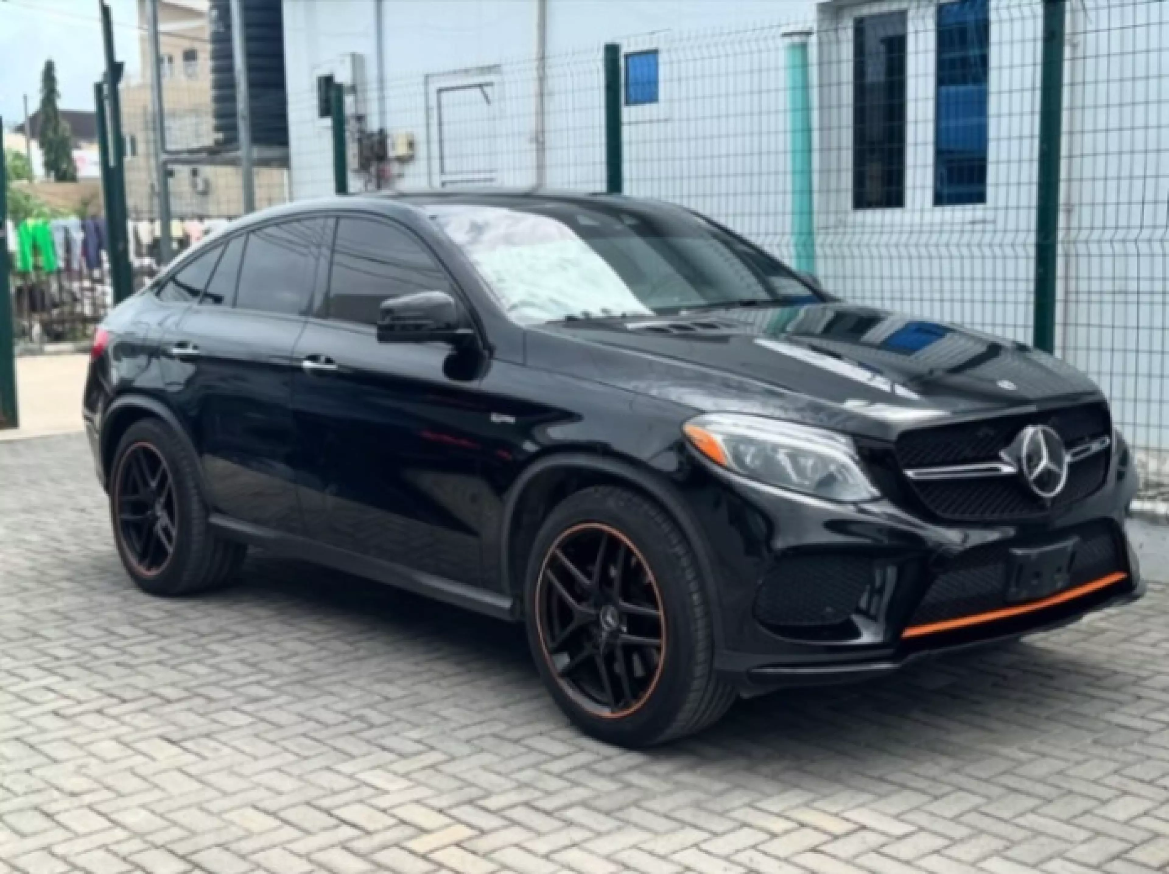 Mercedes-Benz GLE 43 AMG - 2018