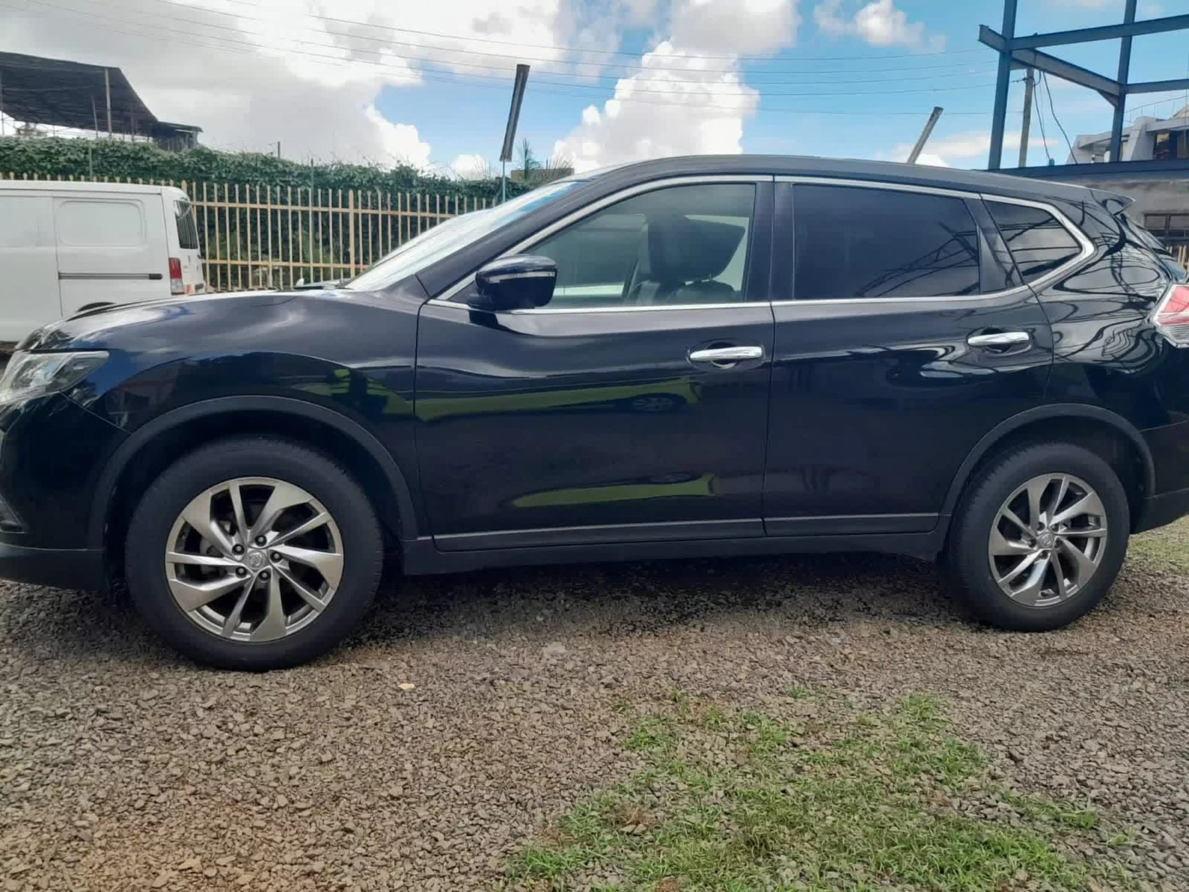 Nissan X-Trail - 2016