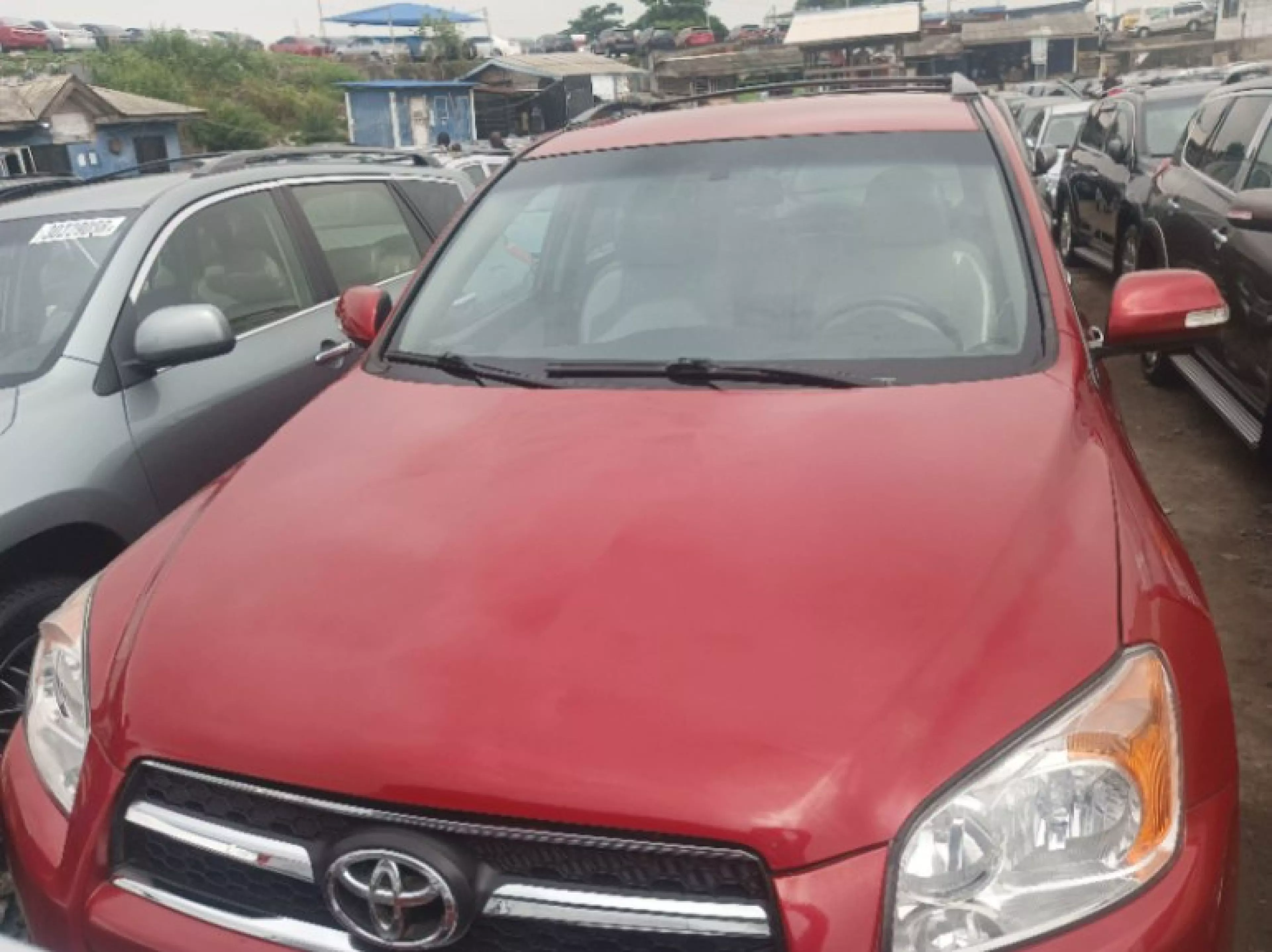 Toyota RAV4 - 2010