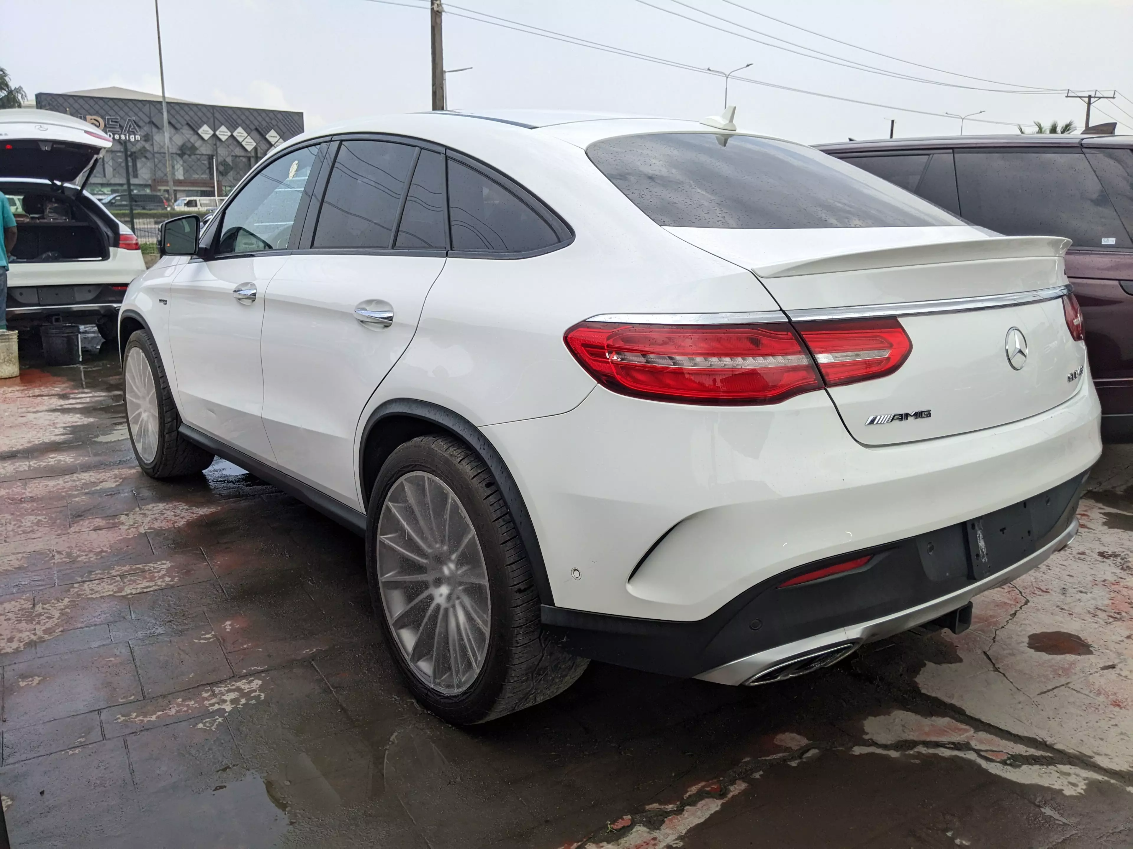 Mercedes-Benz GLE 43 AMG   - 2018