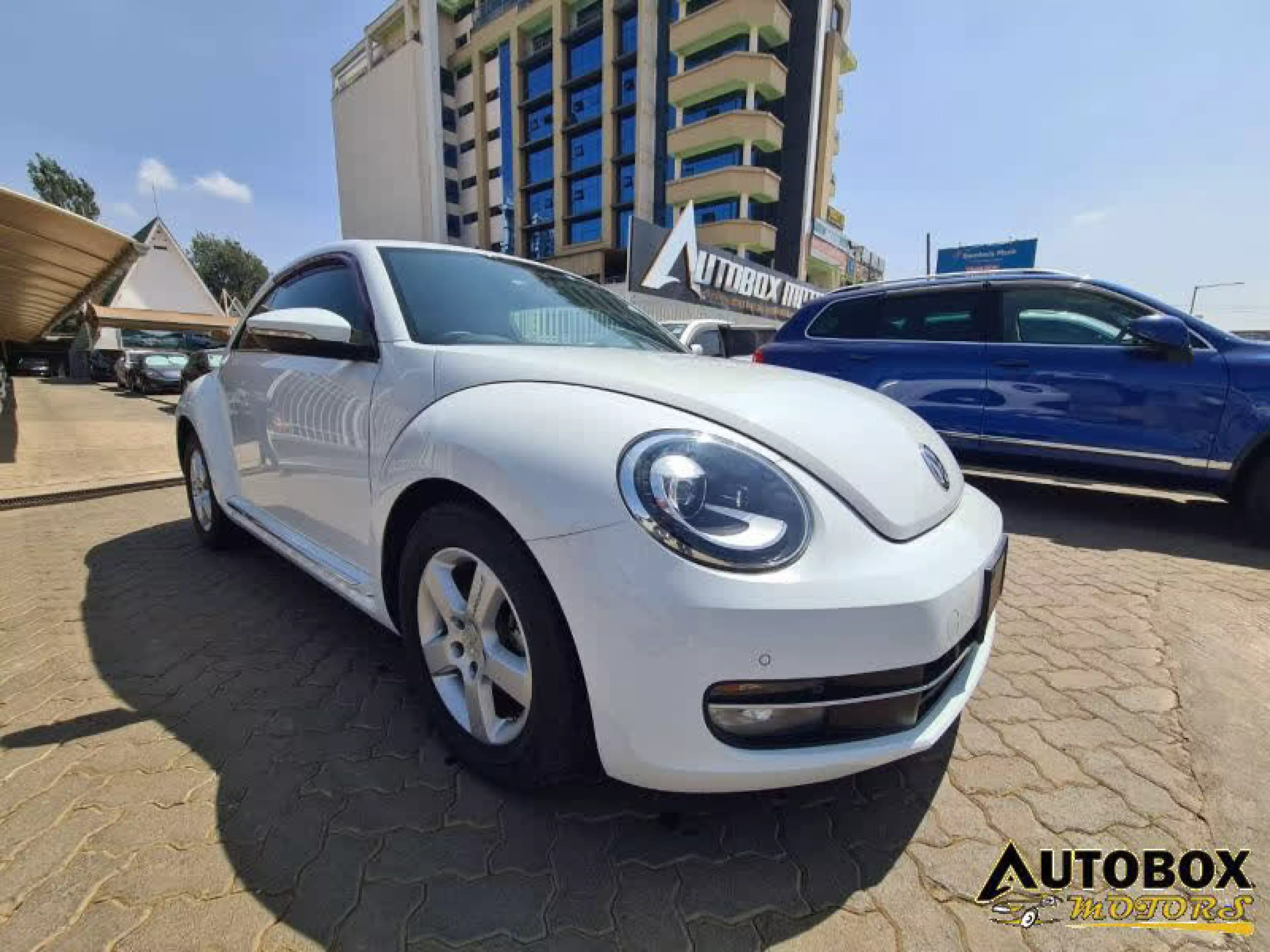 Volkswagen Beetle - 2015
