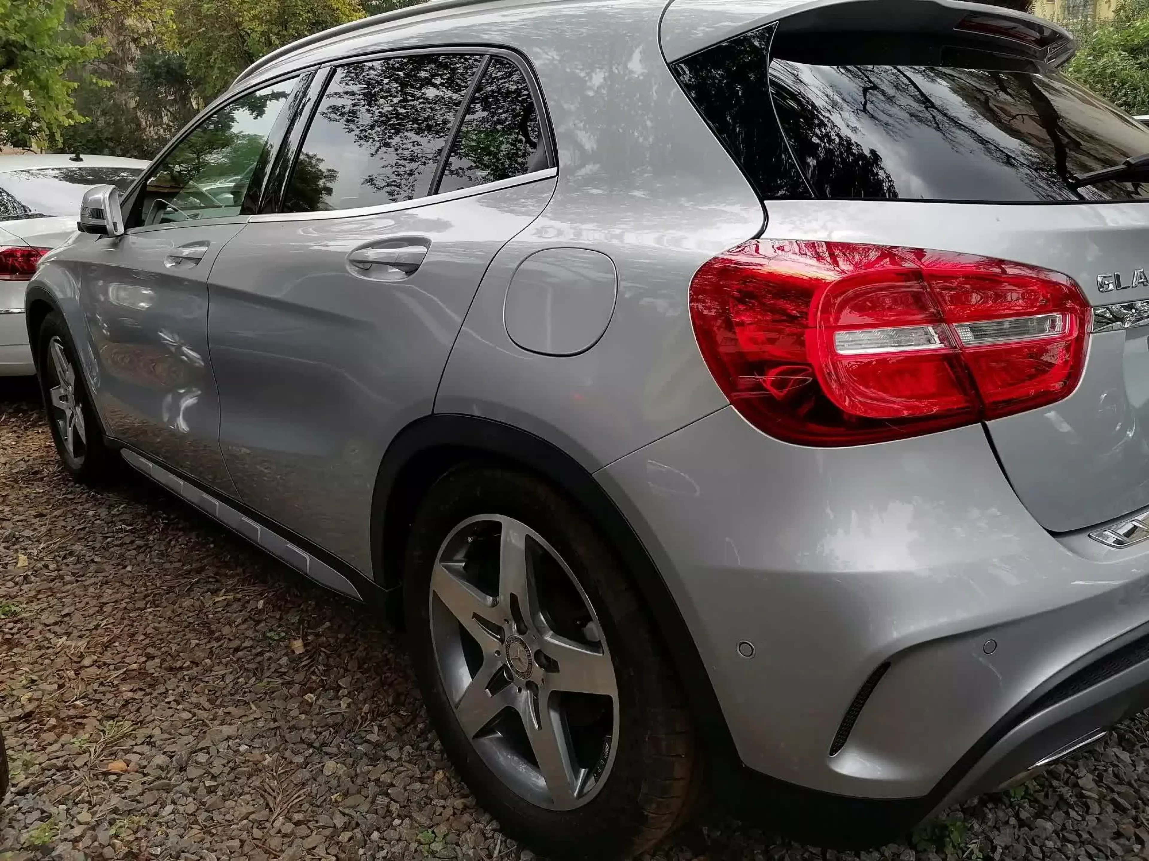 Mercedes-Benz GLA 250 - 2016
