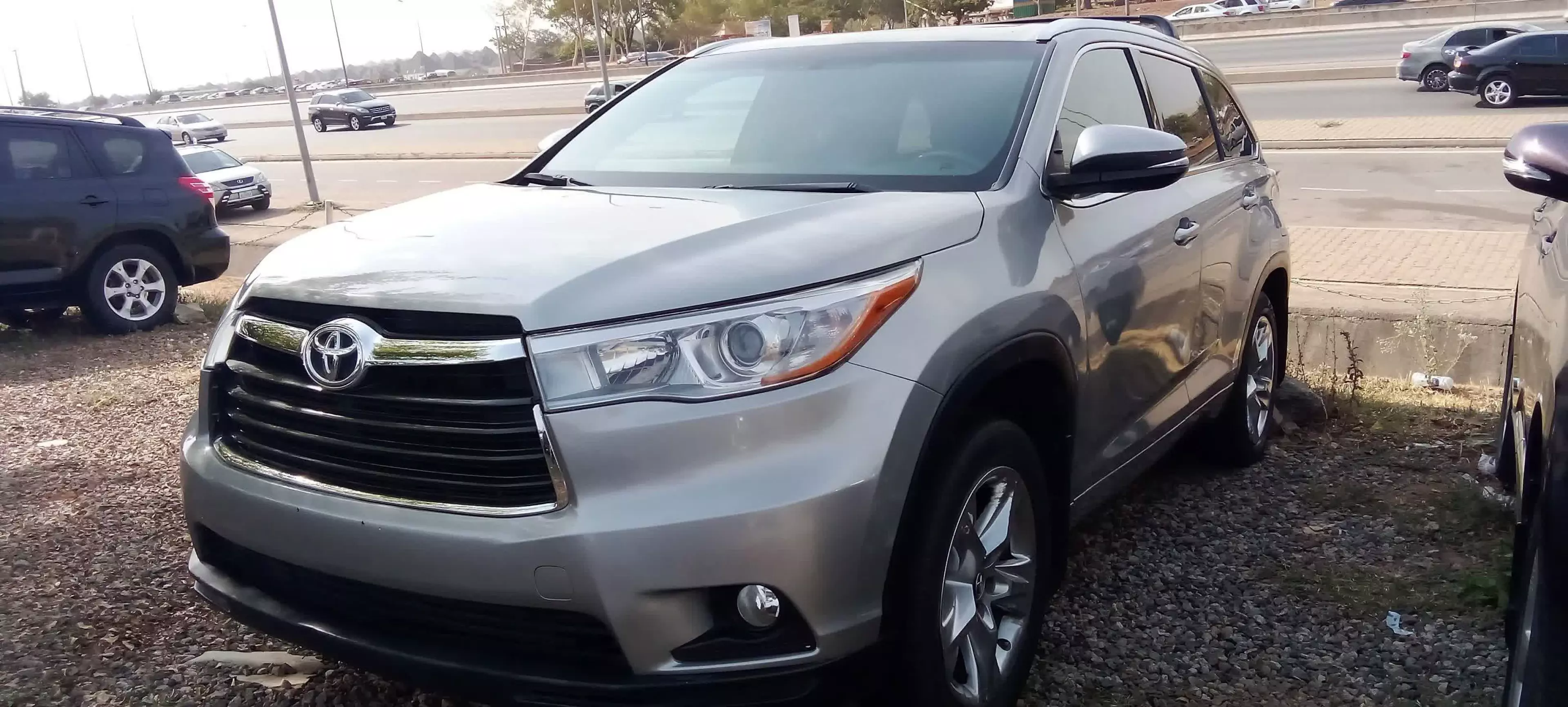 Toyota Highlander - 2016