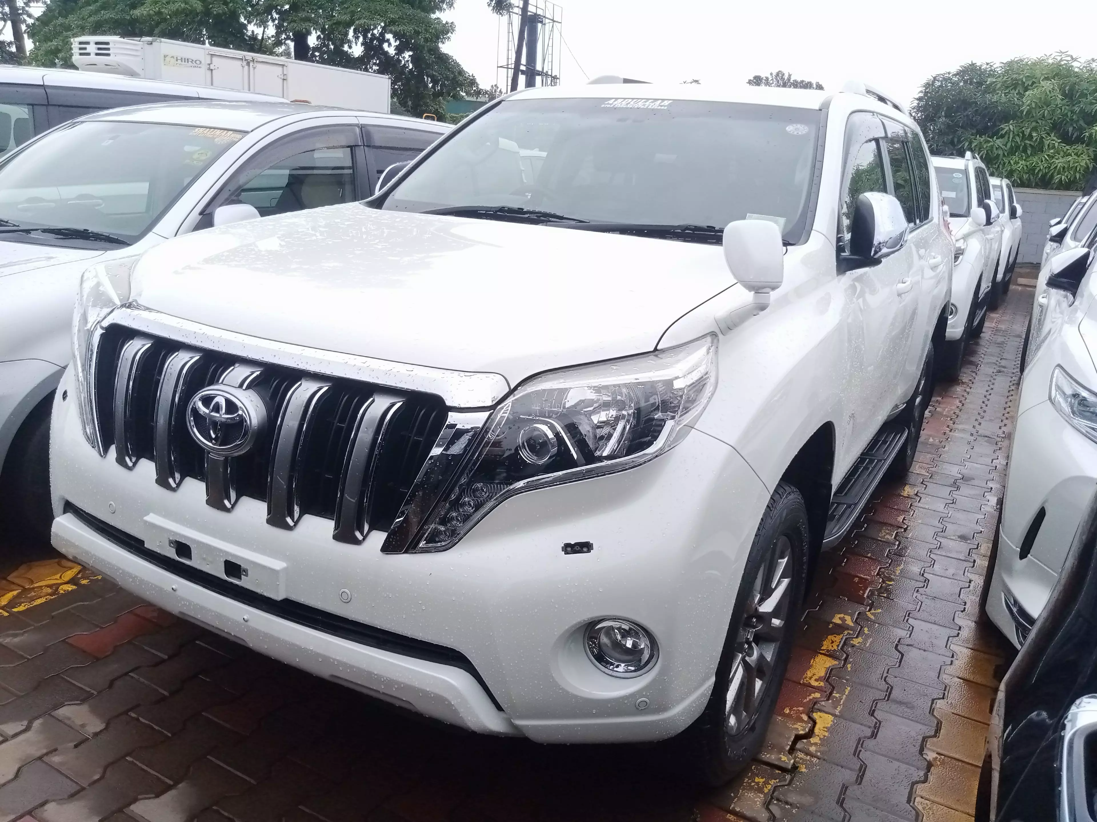 Toyota Landcruiser Prado   - 2017