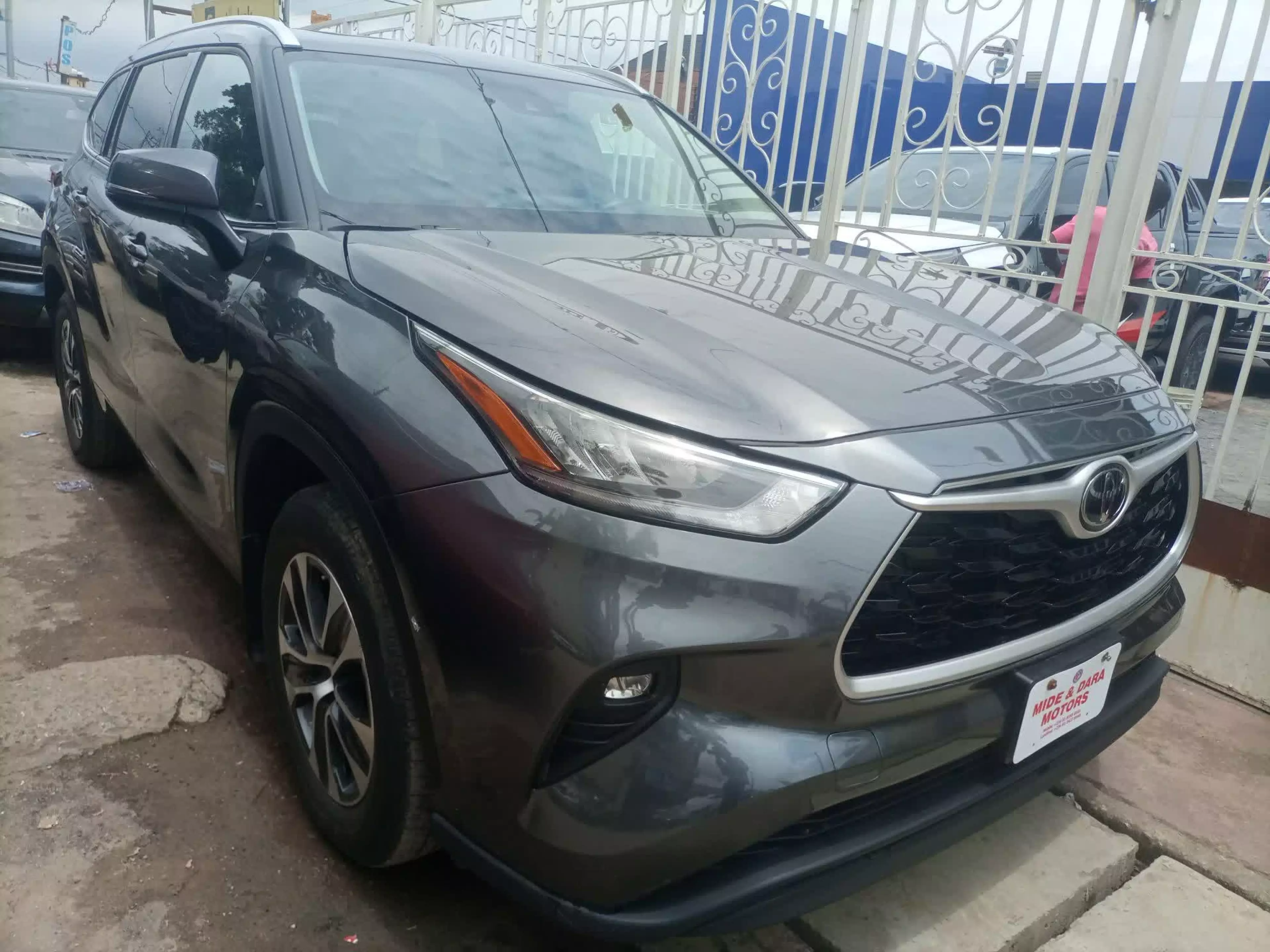 Toyota Highlander - 2021
