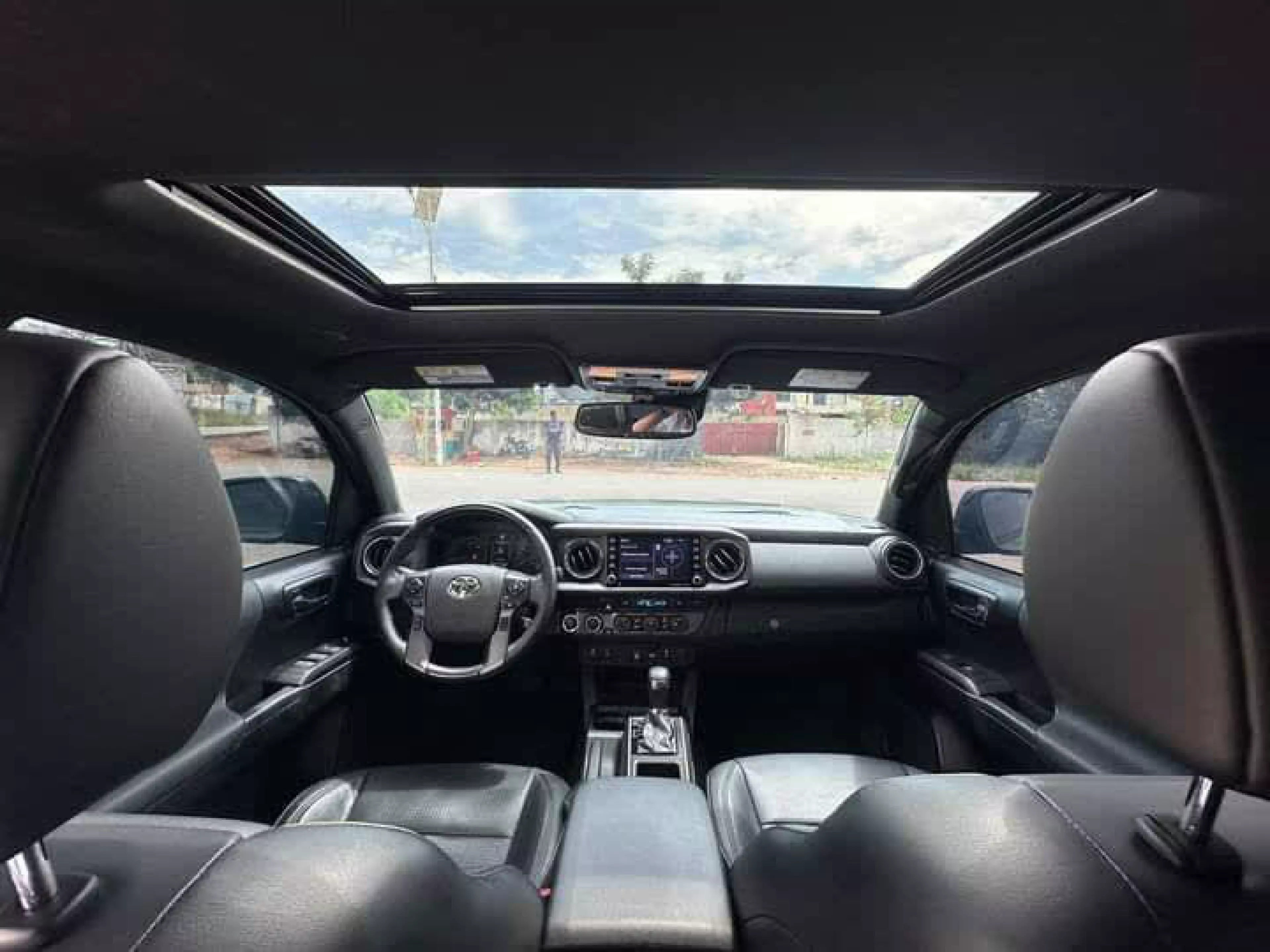 Toyota Tacoma   - 2021